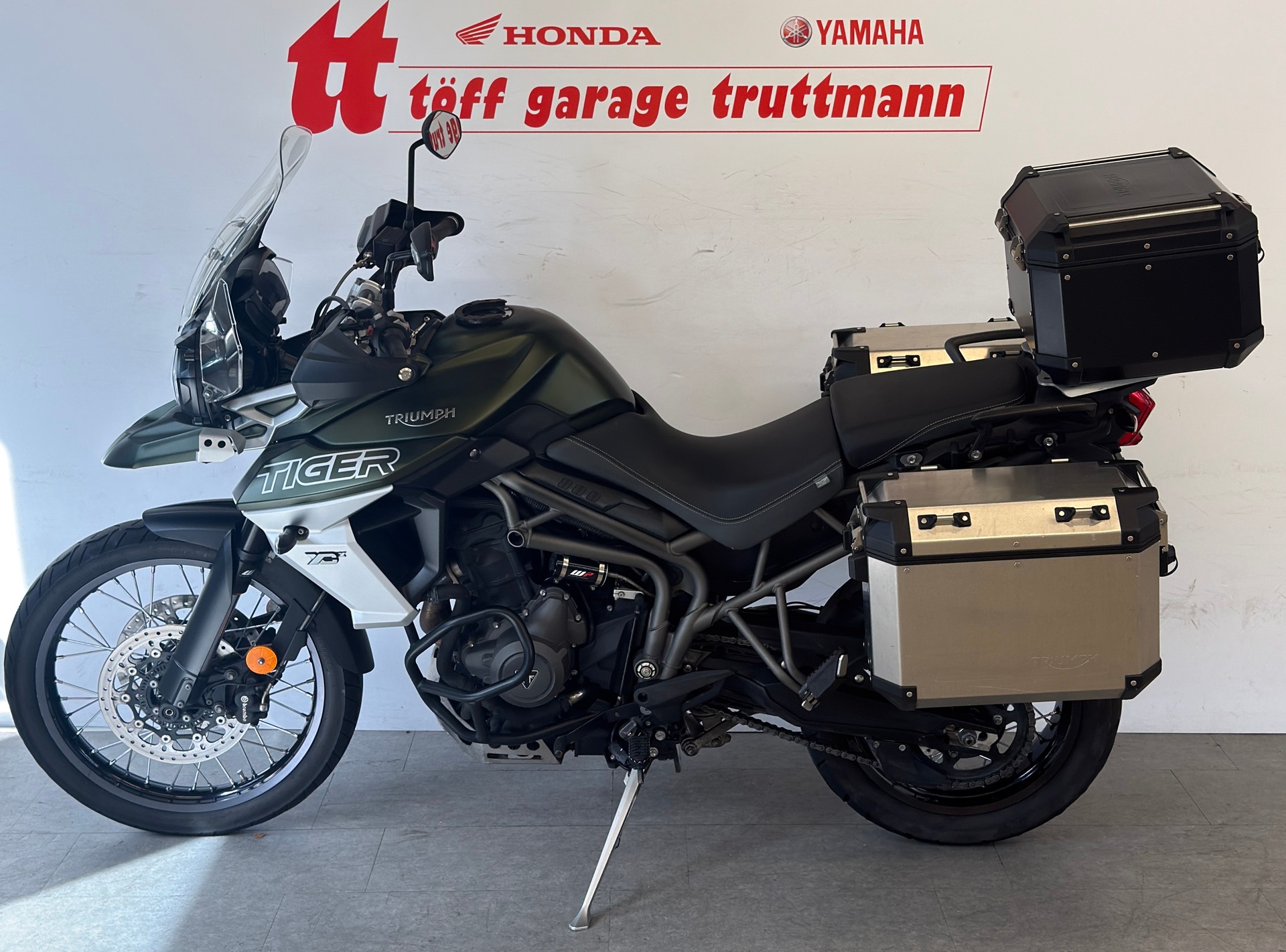 TRIUMPH Tiger 800 XCx ABS-image-1