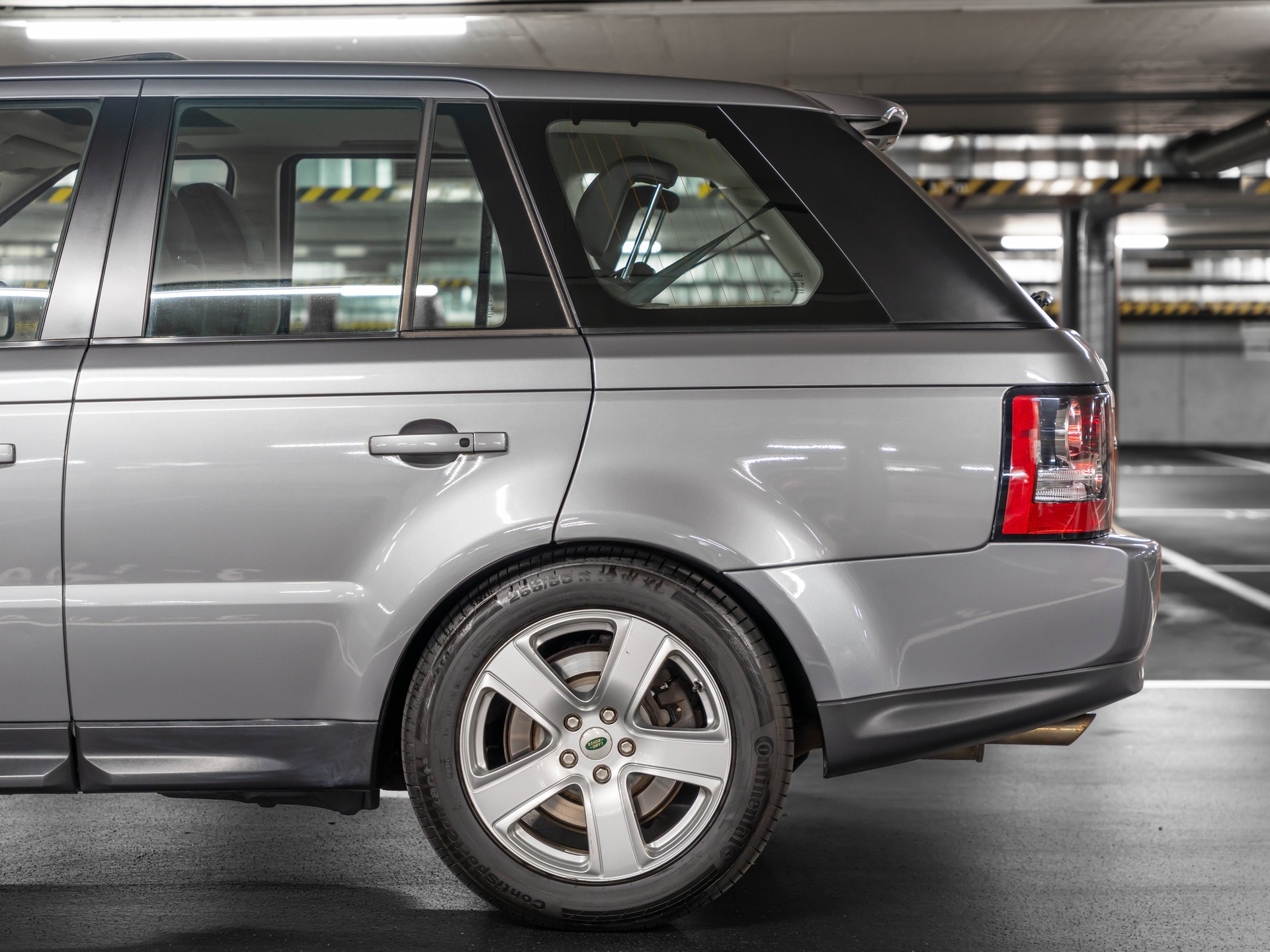 LAND ROVER Range Rover Sport 3.0 TDV6 HSE Automatic-showroom-element-3