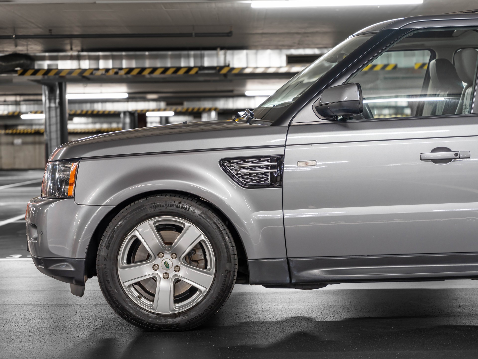 LAND ROVER Range Rover Sport 3.0 TDV6 HSE Automatic-showroom-element-2