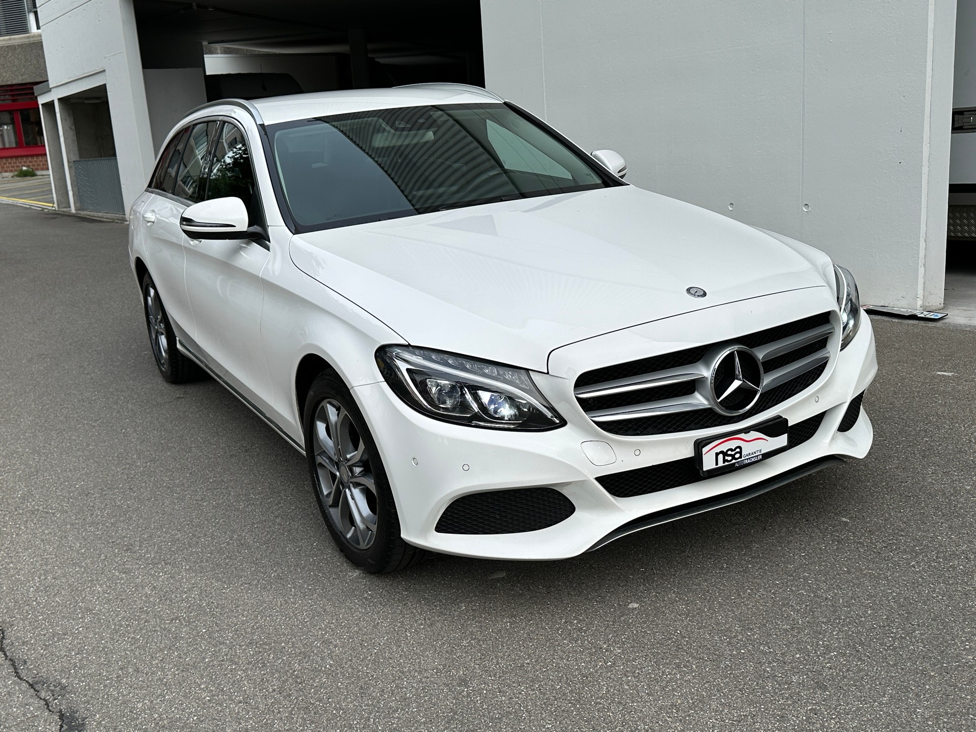 MERCEDES-BENZ C 220 d Avantgarde 4Matic 7G-Tronic-image-1