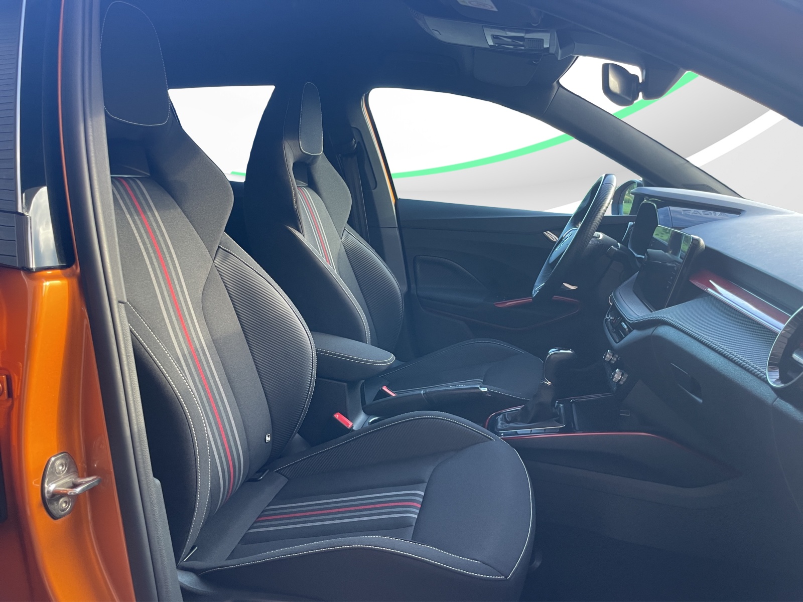 SKODA Fabia 1.0 TSI Monte Carlo DSG-image-12