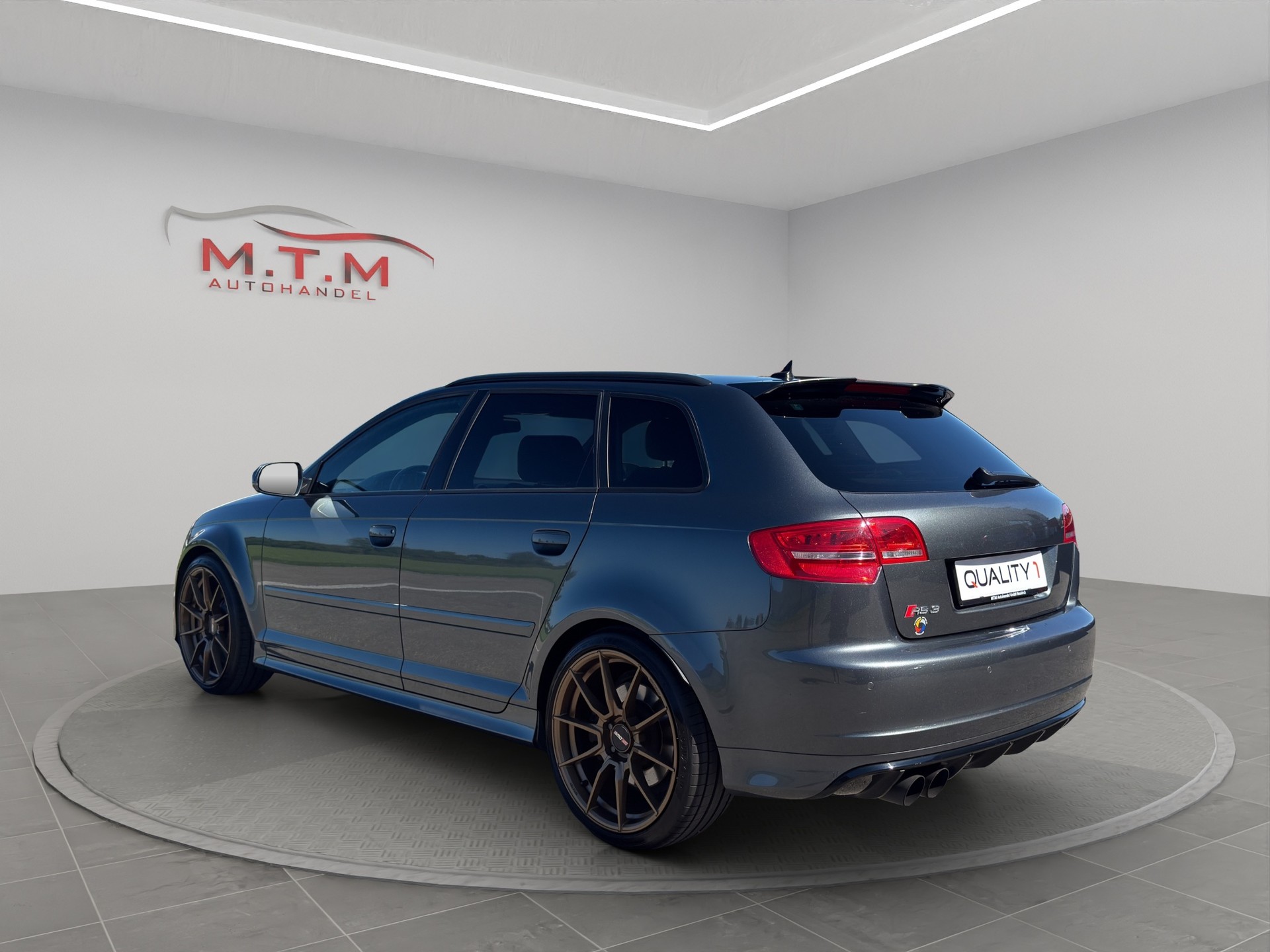 AUDI RS3 Sportback 2.5 TFSI quattro S-tronic-showroom-element-2