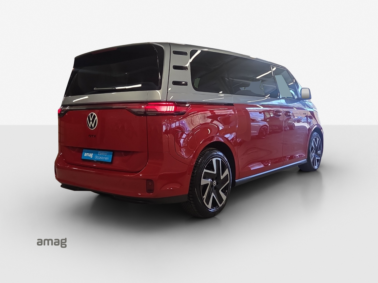 VW ID.Buzz LWB GTX 4 Motion-image-5