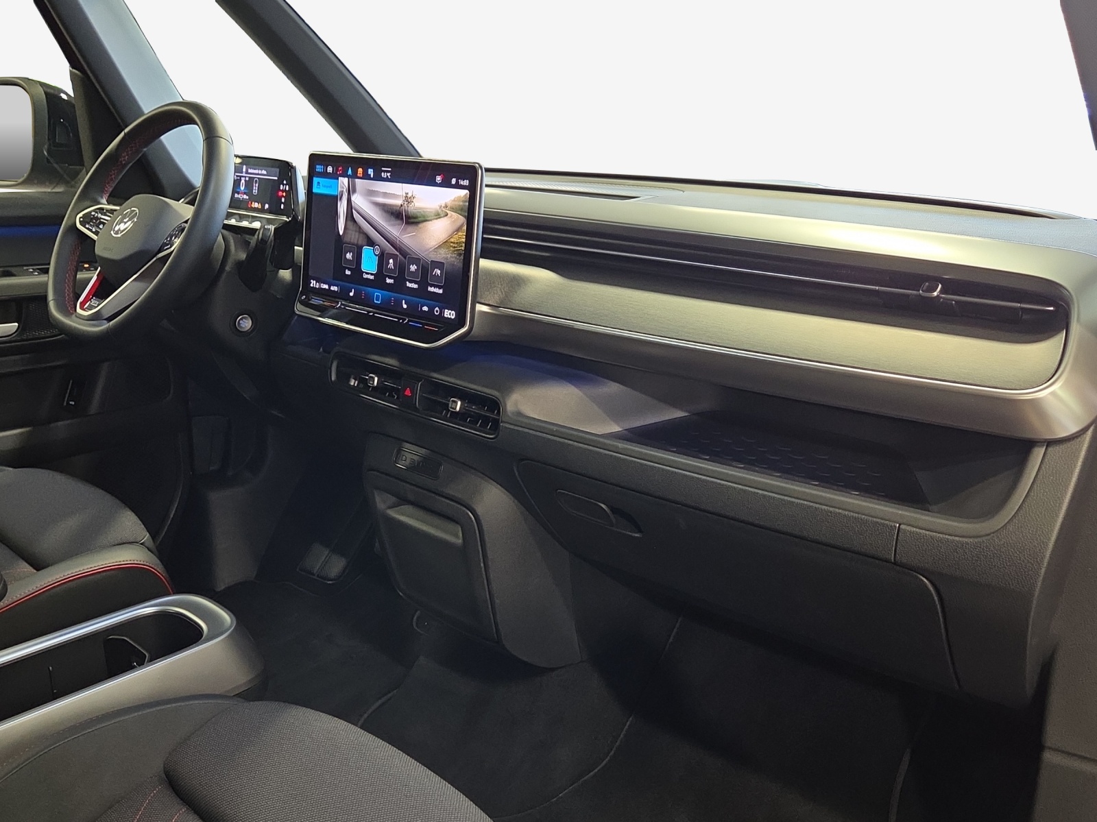VW ID.Buzz LWB GTX 4 Motion-image-15