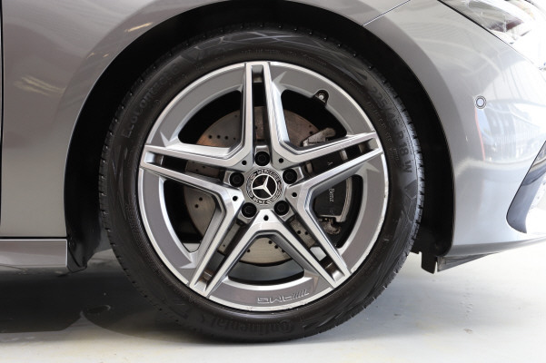 MERCEDES-BENZ CLA 200 7G-DCT-image-12