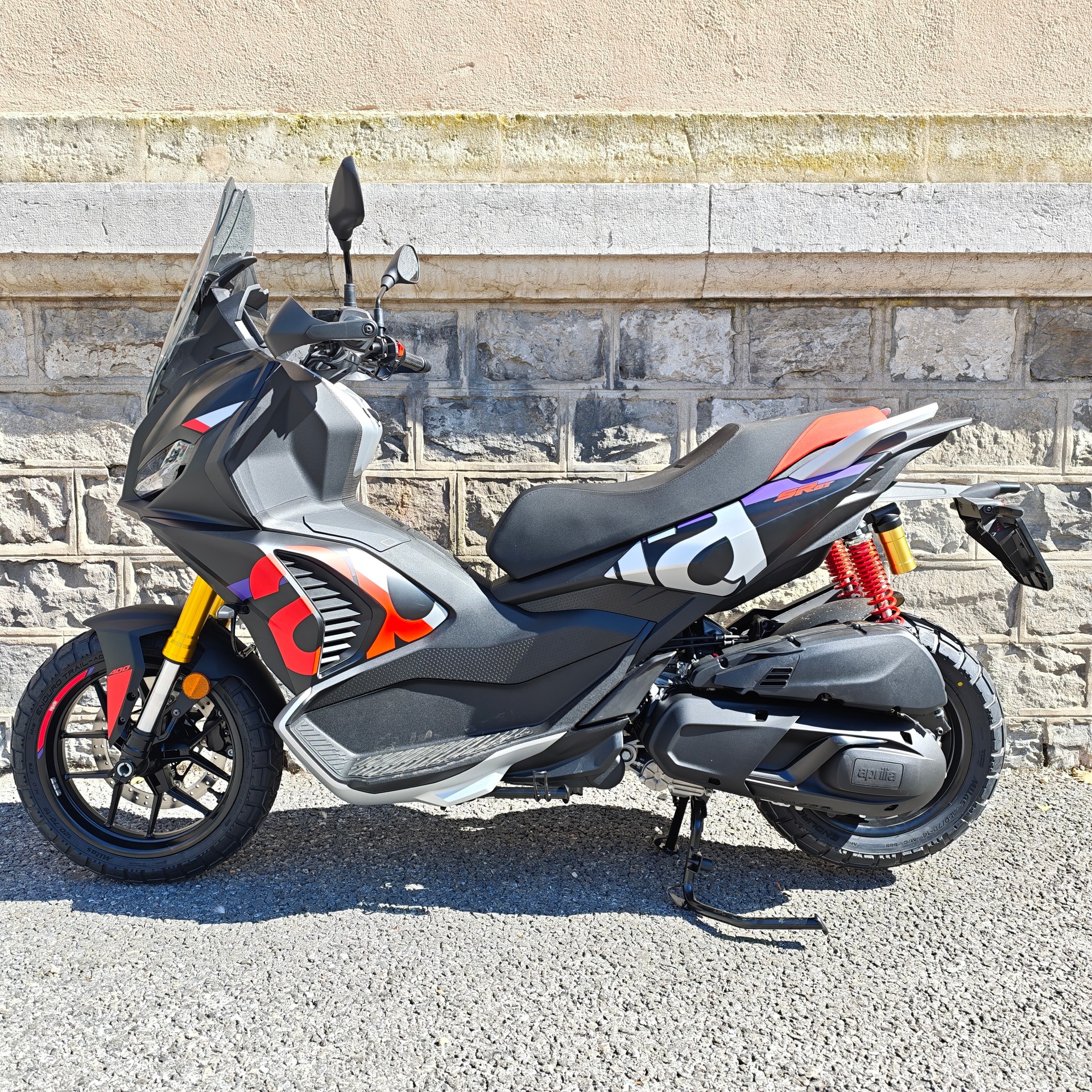 APRILIA SR 400 GT Replica-image-2