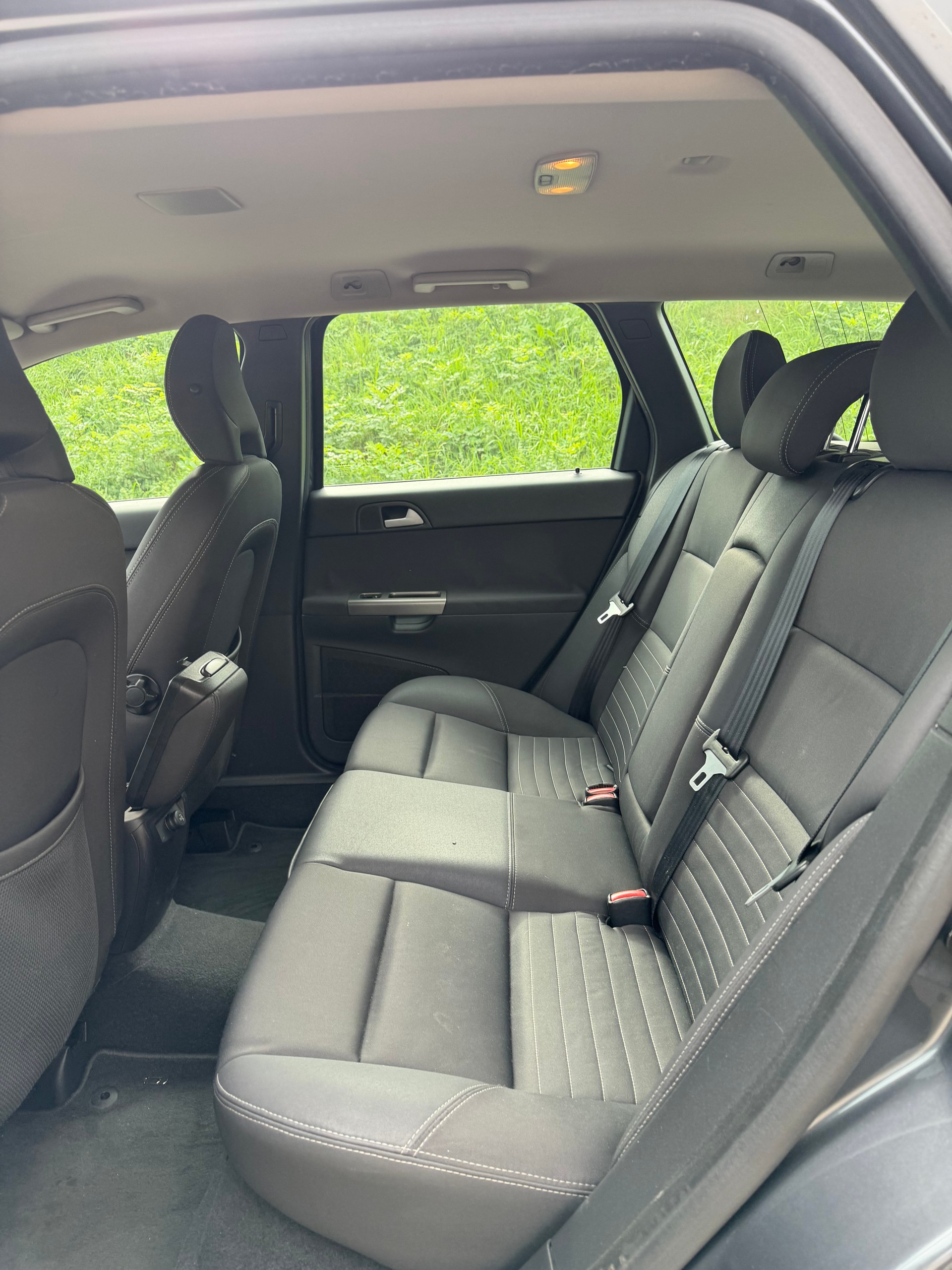 VOLVO V50 2.4 Stockholm-image-10