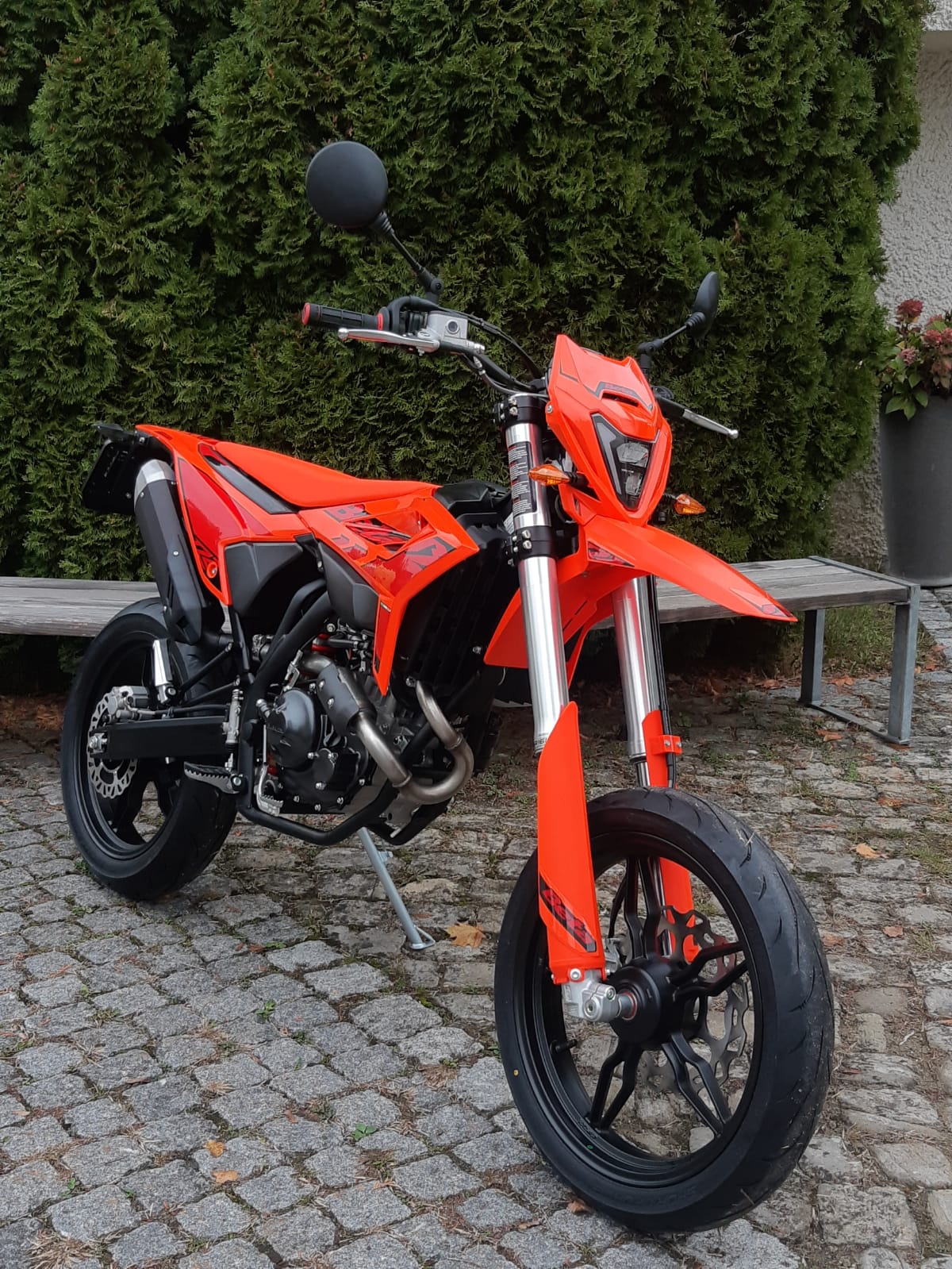 BETA RR 125-4T LC Motard-image-2