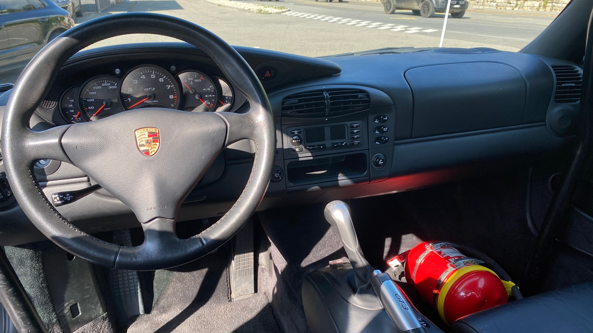 PORSCHE 911 GT3 Club Sport-image-10