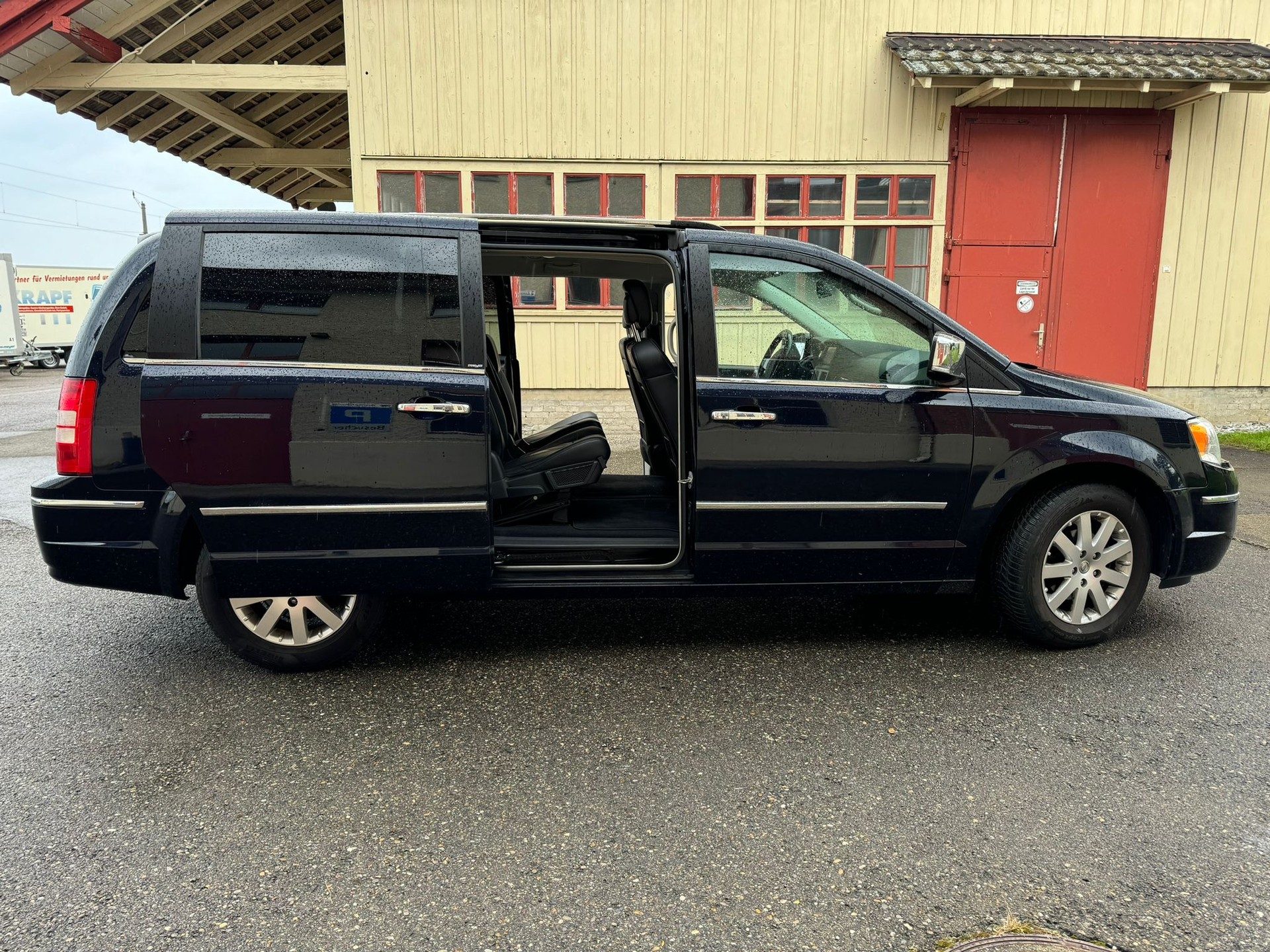 CHRYSLER Grand Voyager 2.8 CRD Limited Automatic-image-4