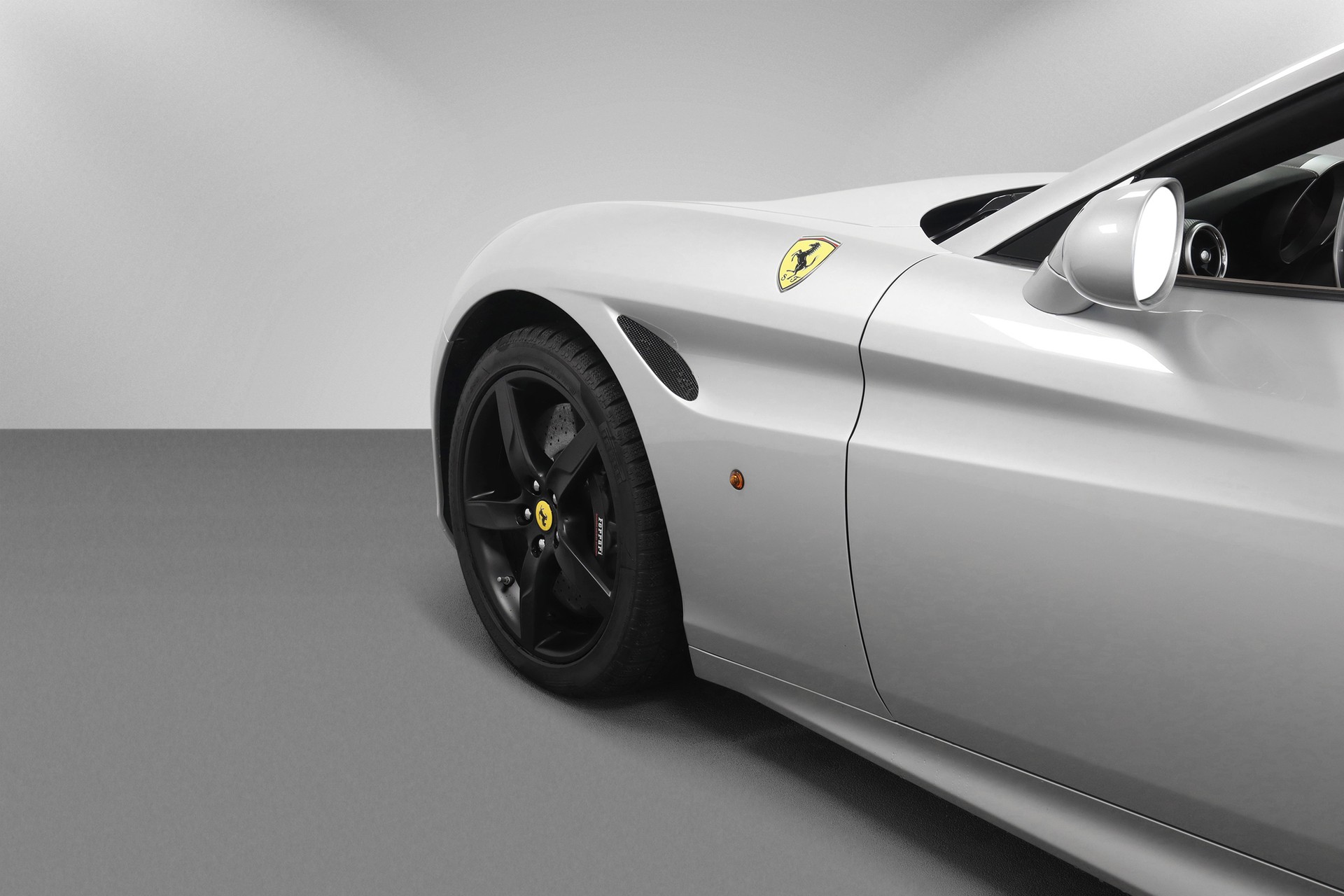 FERRARI California 3.9 V8 T-image-8