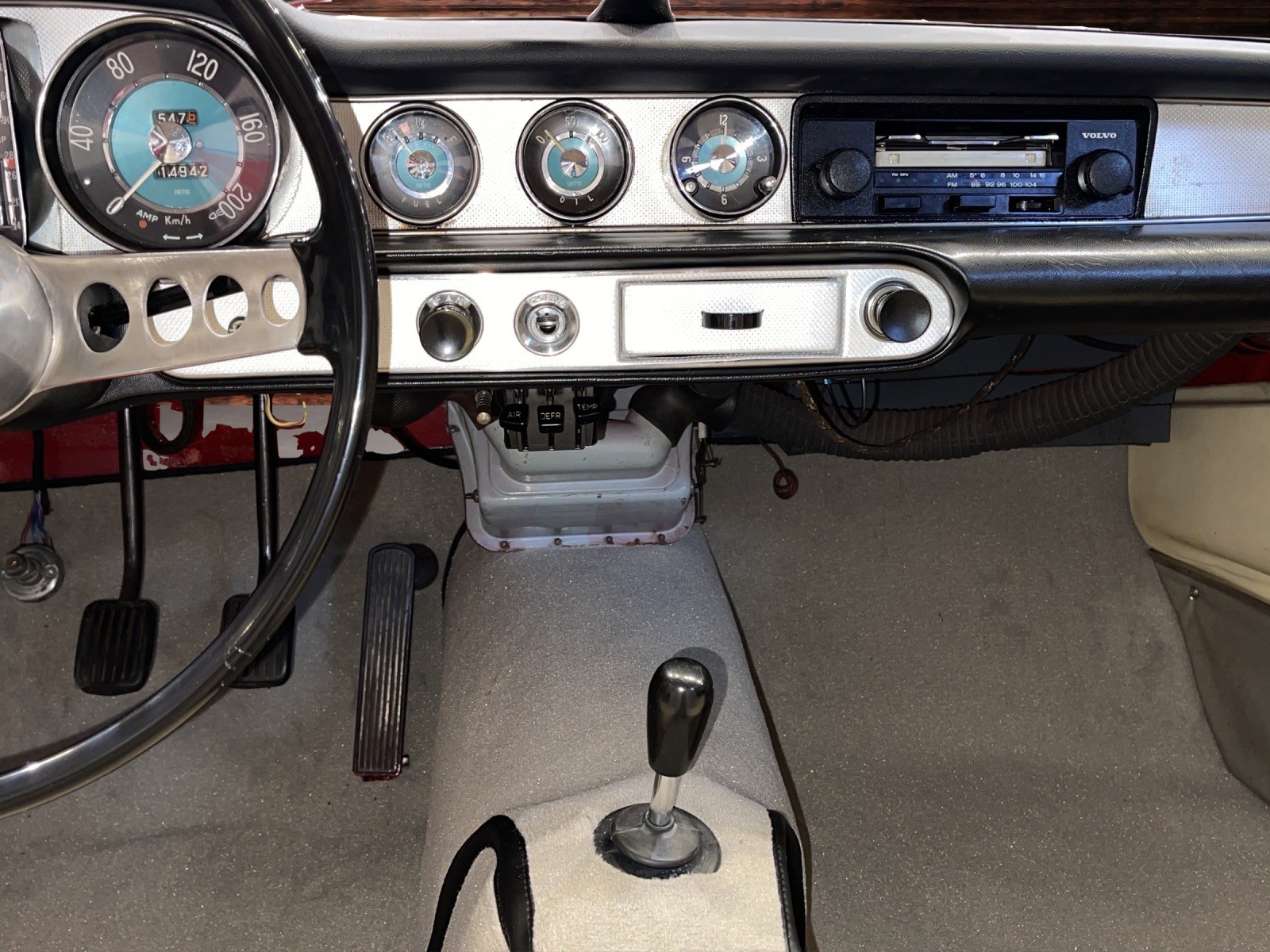 VOLVO P1800 (Jensen)-image-16