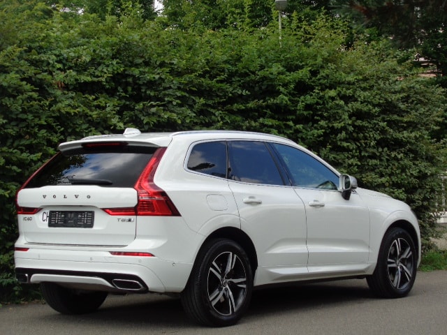 VOLVO XC60 2.0 T8 TE R-DESIGN-image-15