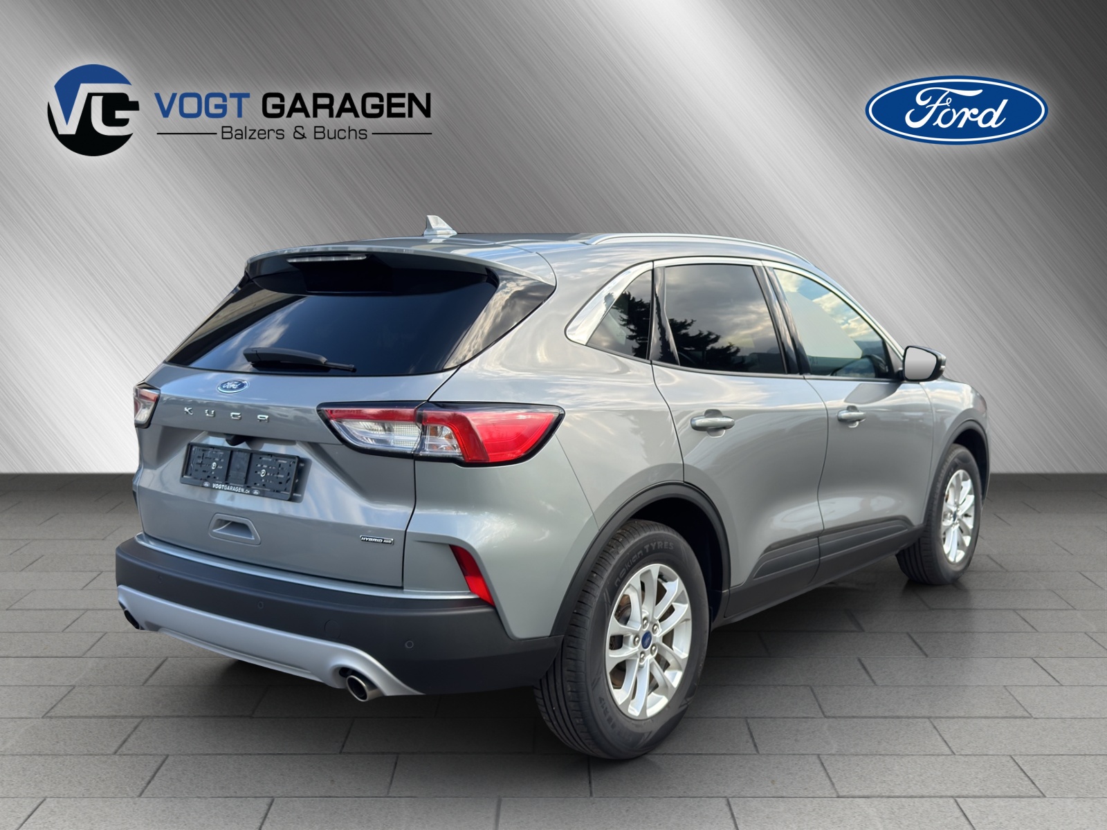 FORD Kuga 2.5 Hybrid Titanium 4x4-image-5
