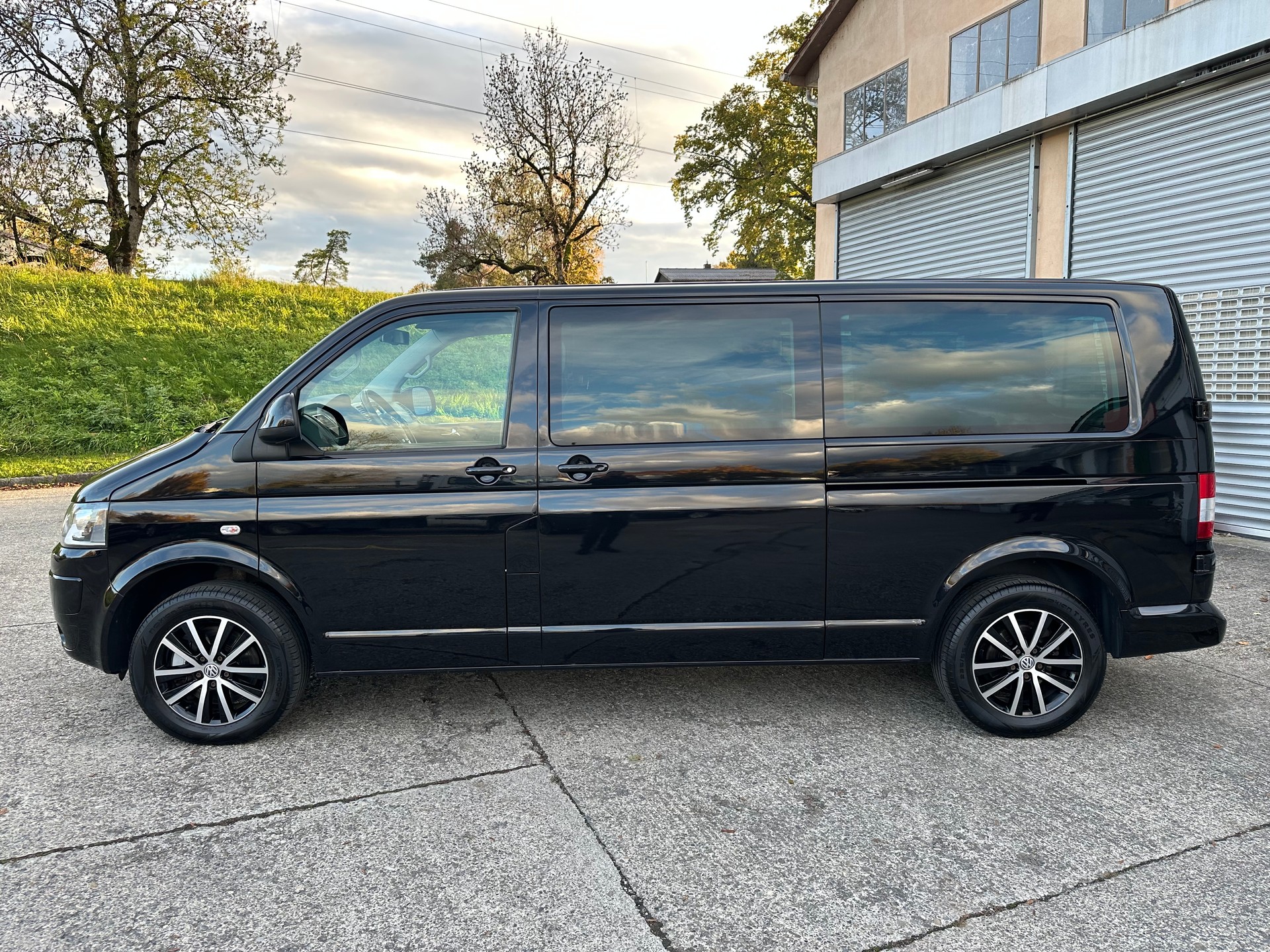 VW T5 Caravelle Comfortline 2.0 TDI CR 4Motion DSG-showroom-element-1