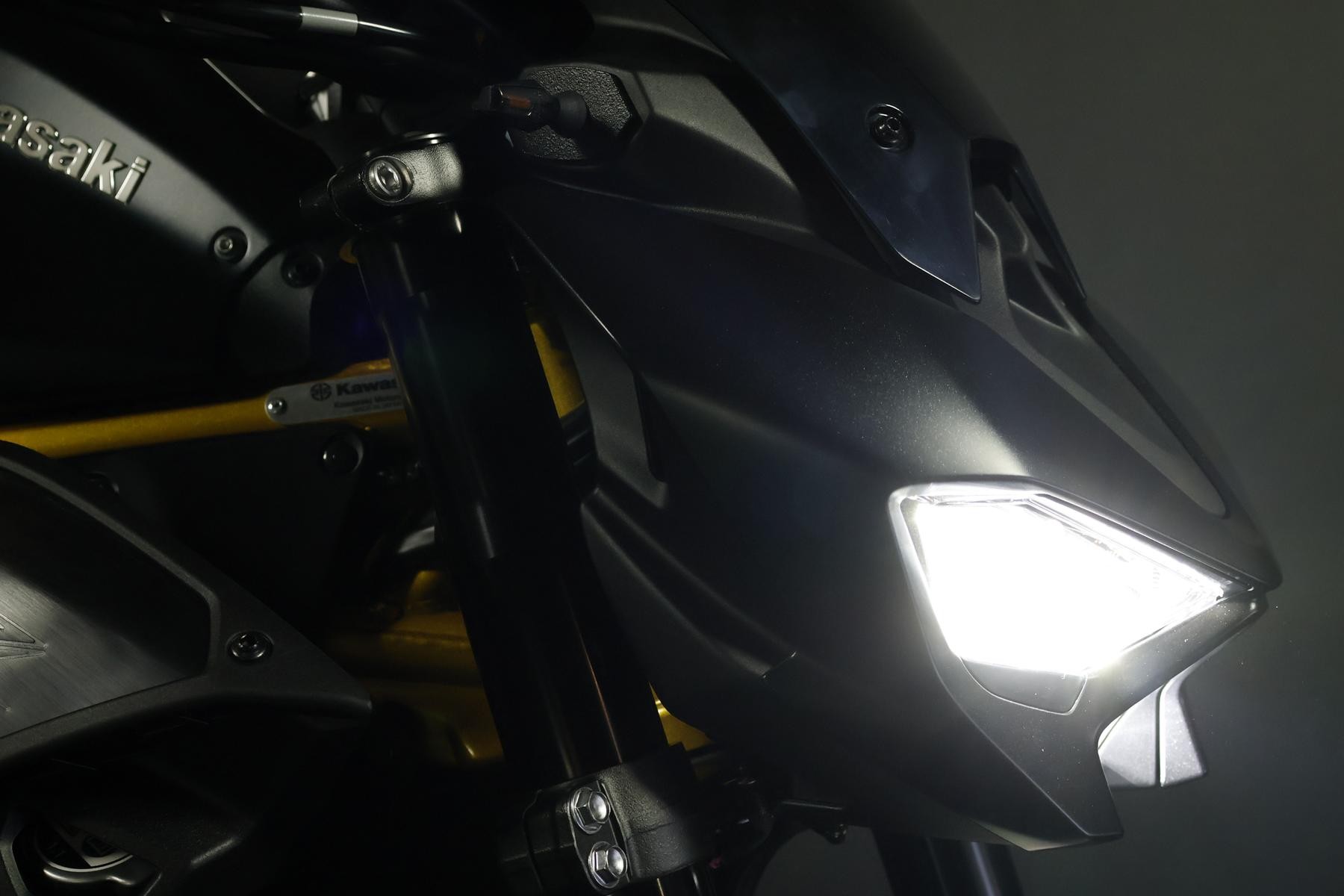 KAWASAKI Z 900 (91/70/35 KW) Level 3-image-4