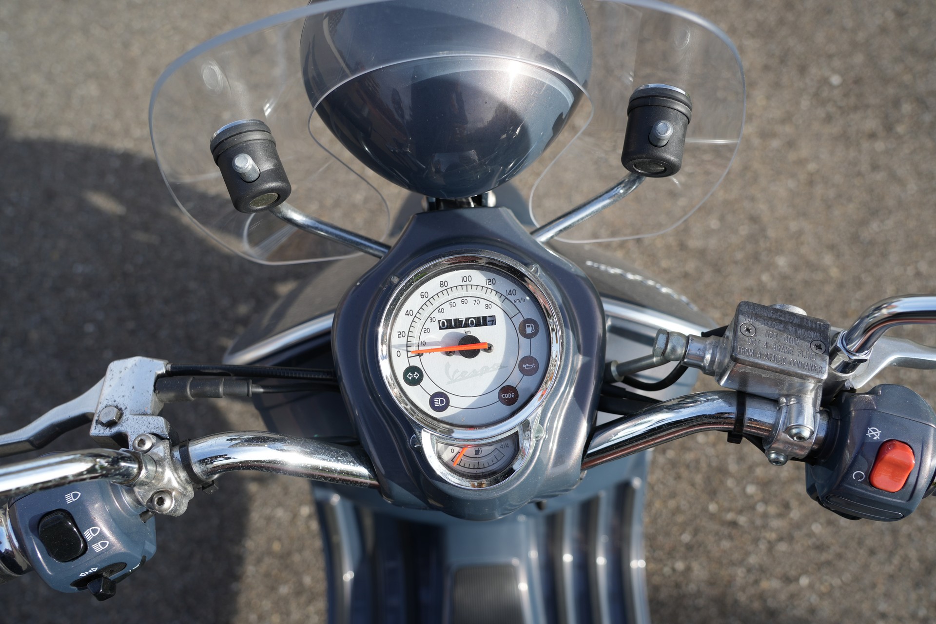 PIAGGIO Vespa 125 LXV (1700km)-image-5