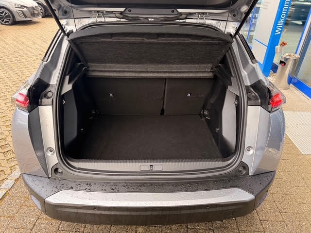 PEUGEOT 2008 1.2 PureTech Allure 5 Jahre Garantie-image-14