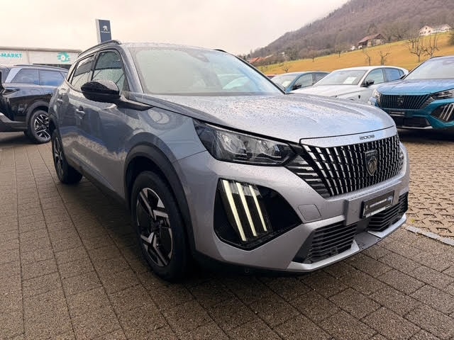 PEUGEOT 2008 1.2 PureTech Allure 5 Jahre Garantie-image-10