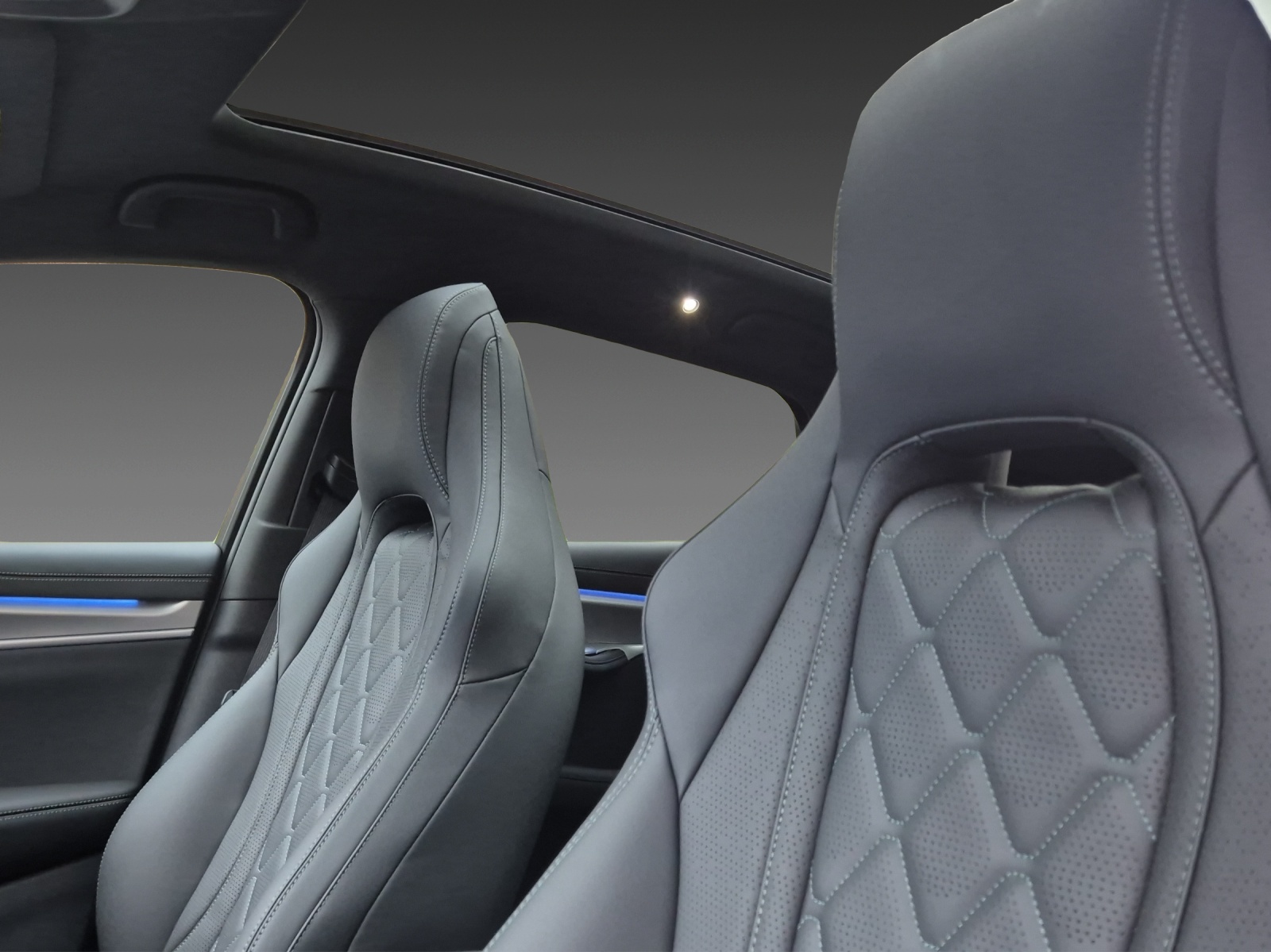 BYD Sealion 7 91,3 kWh Excellence AWD-image-14