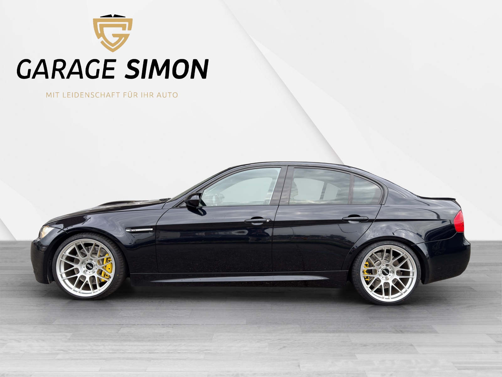 BMW M3 DSG *** CH-FAHRZEUG / BMW INDIVIDUAL / NEUE REIFEN ****-image-6