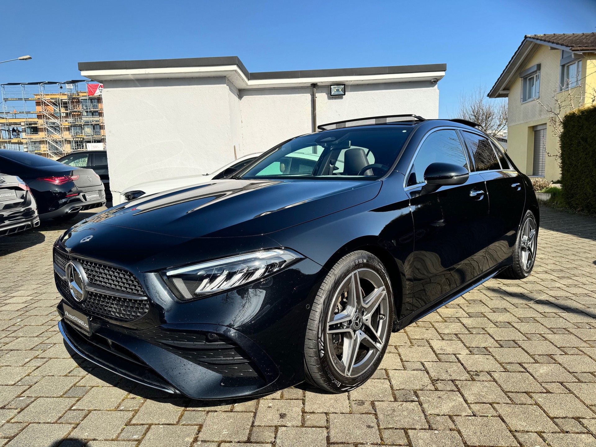 MERCEDES-BENZ A 250 4Matic AMG Line 8G-DCT