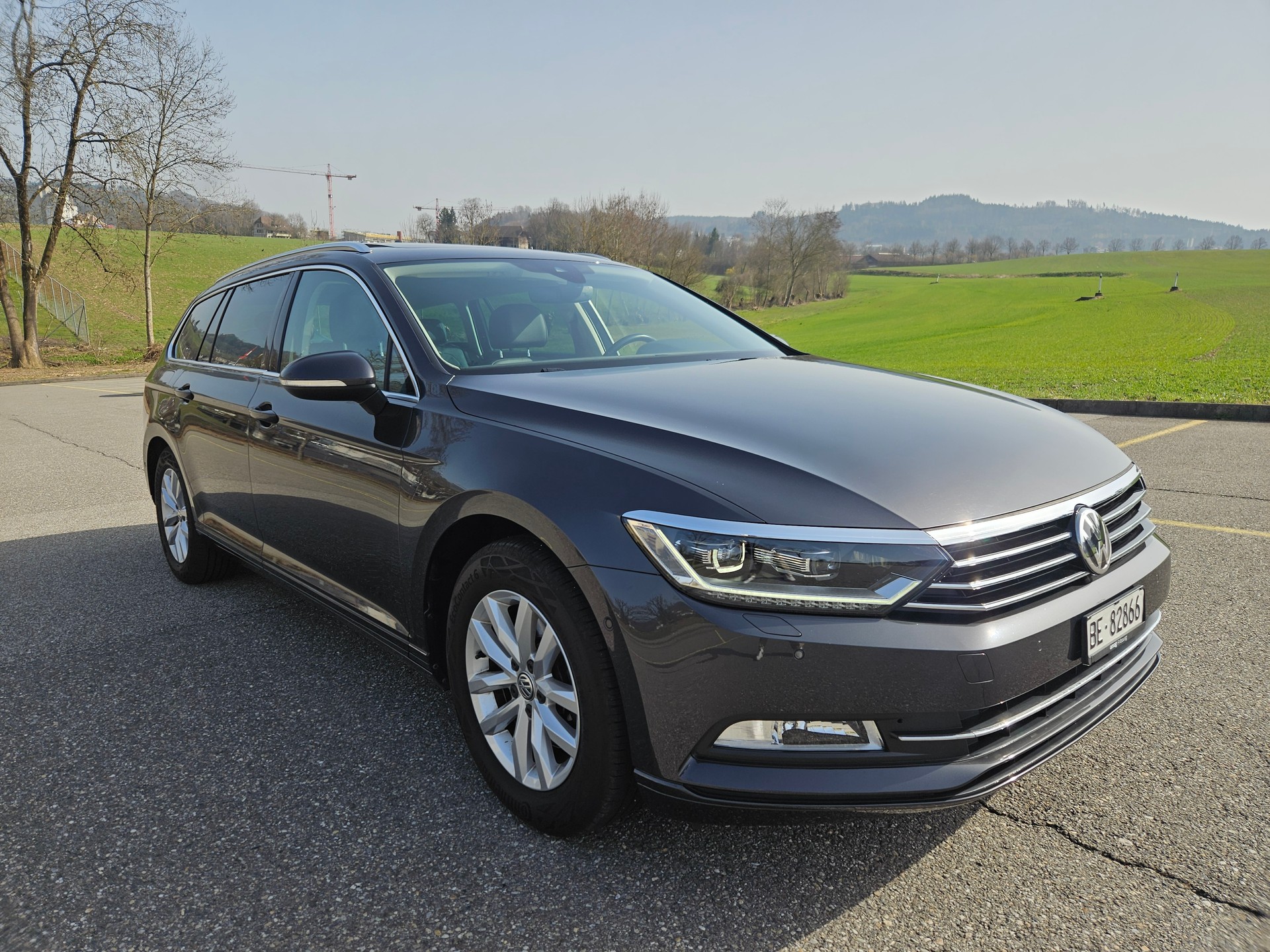 VW Passat Variant 2.0 TDI SCR BMT Highline DSG-showroom-element-2