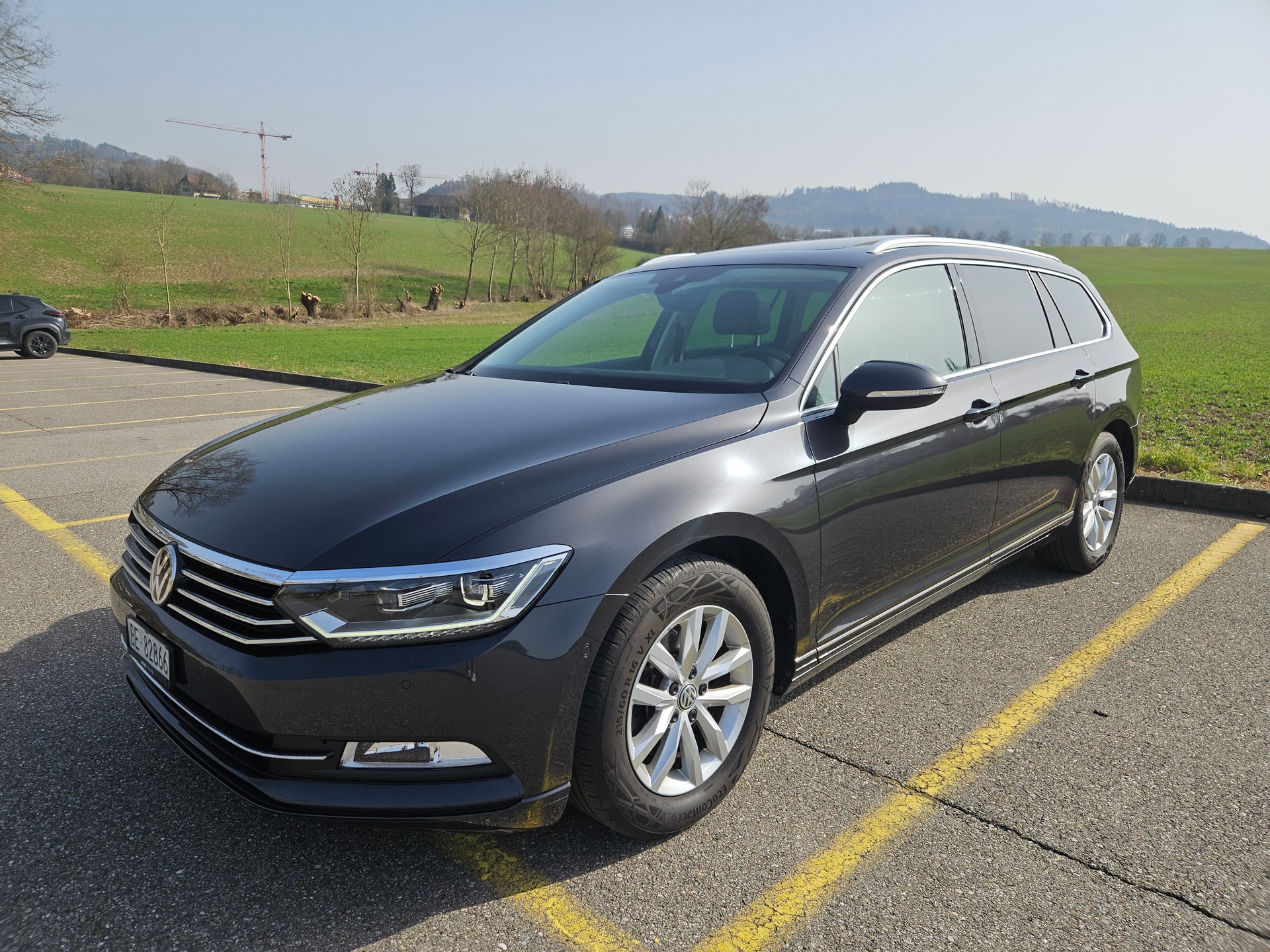 VW Passat Variant 2.0 TDI SCR BMT Highline DSG-image-15