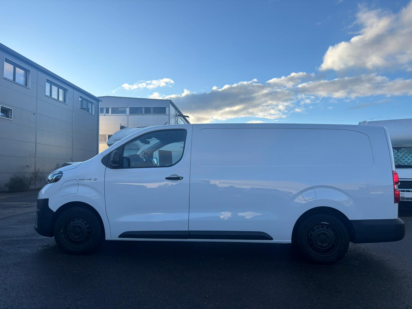 TOYOTA Proace Van L2 75KW Active