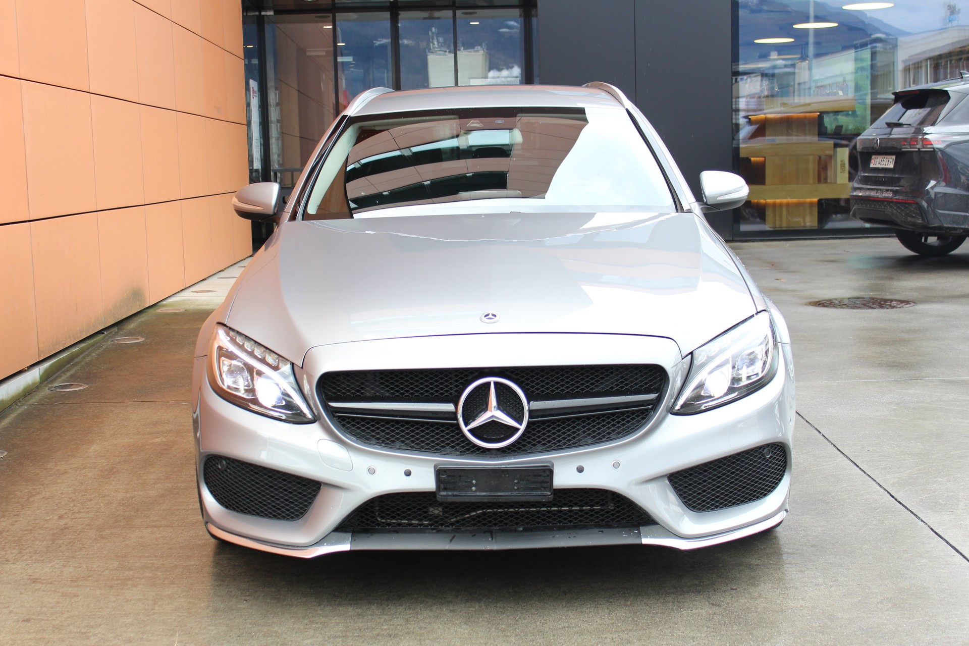 MERCEDES-BENZ d AMG Line-image-6