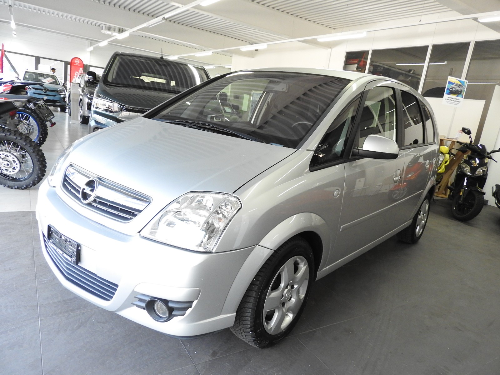 OPEL Meriva 1.6i-16 TP Enjoy