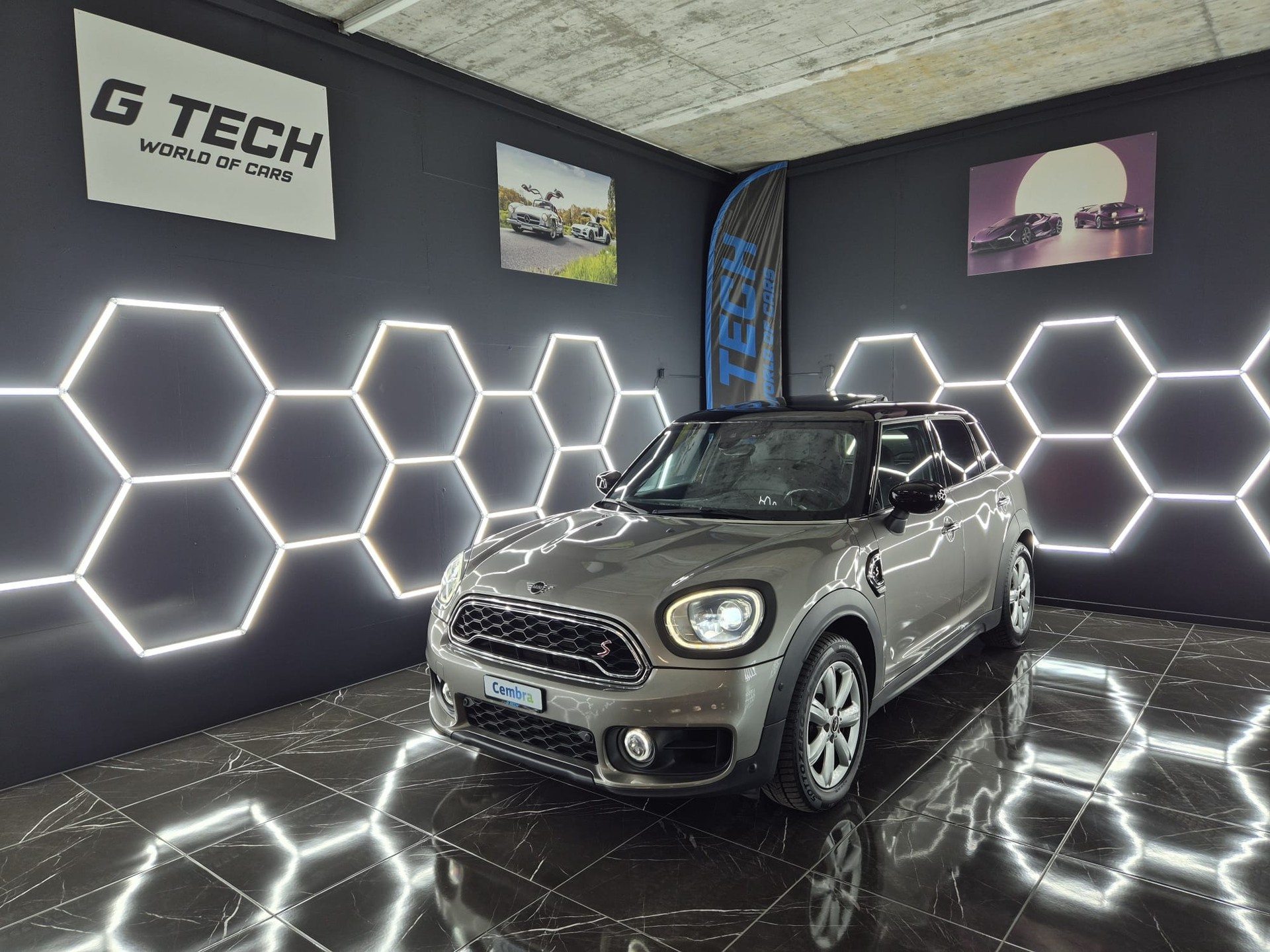 MINI Countryman Cooper S FWD Steptronic DKG-showroom-element-2