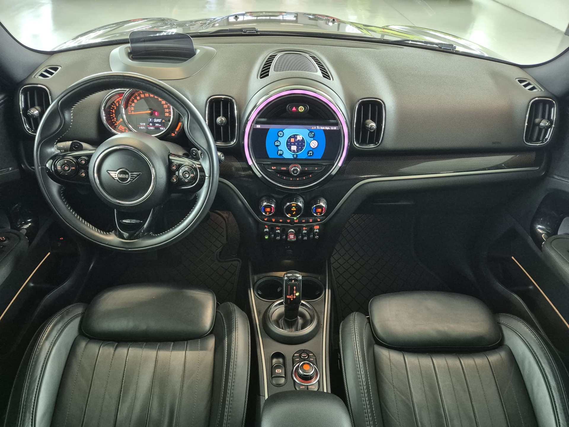 MINI Countryman Cooper S FWD Steptronic DKG-image-26