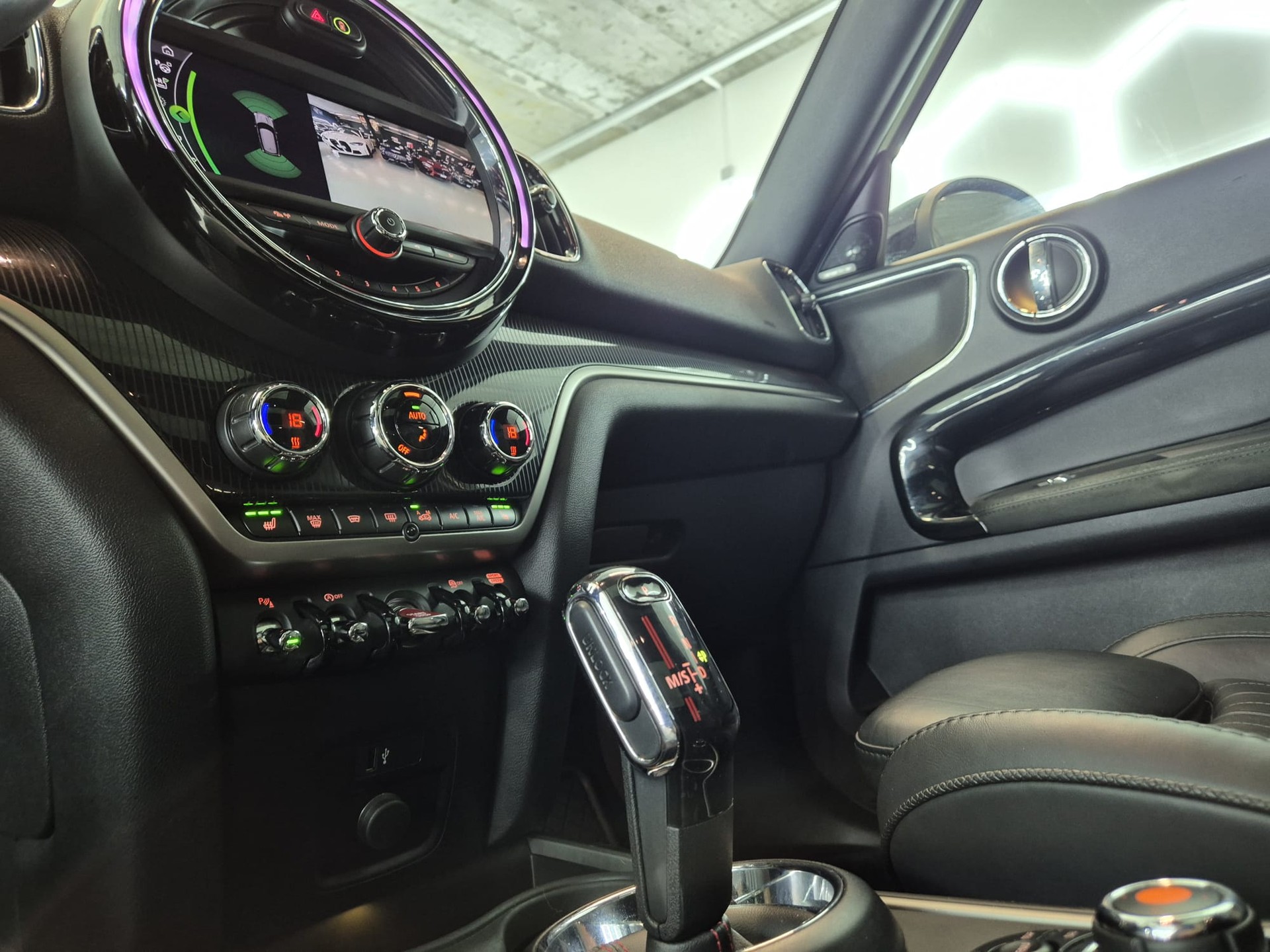 MINI Countryman Cooper S FWD Steptronic DKG-image-30