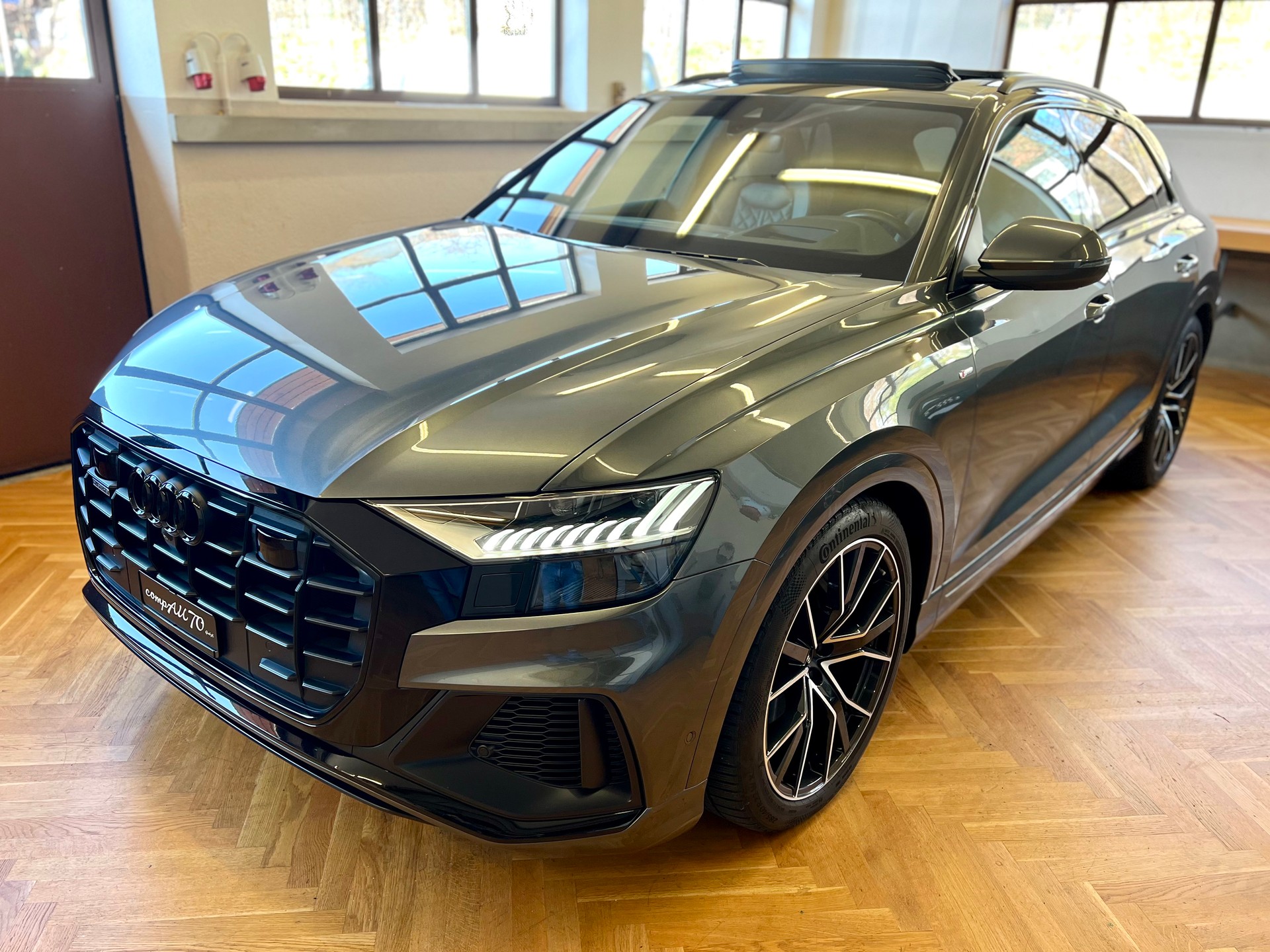 AUDI Q8 50 TDI S-Line quattro tiptronic-image-13