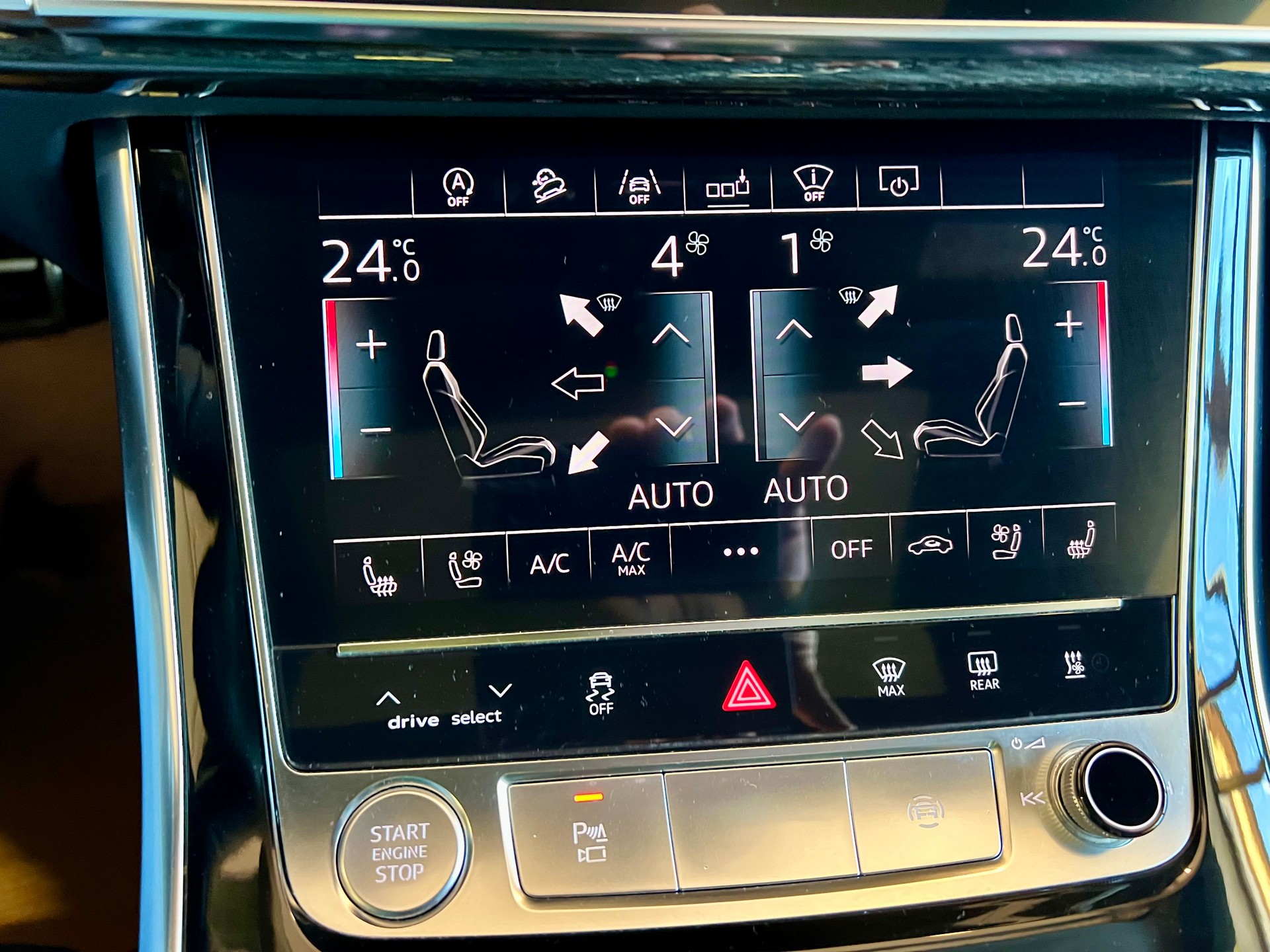 AUDI Q8 50 TDI S-Line quattro tiptronic-image-28
