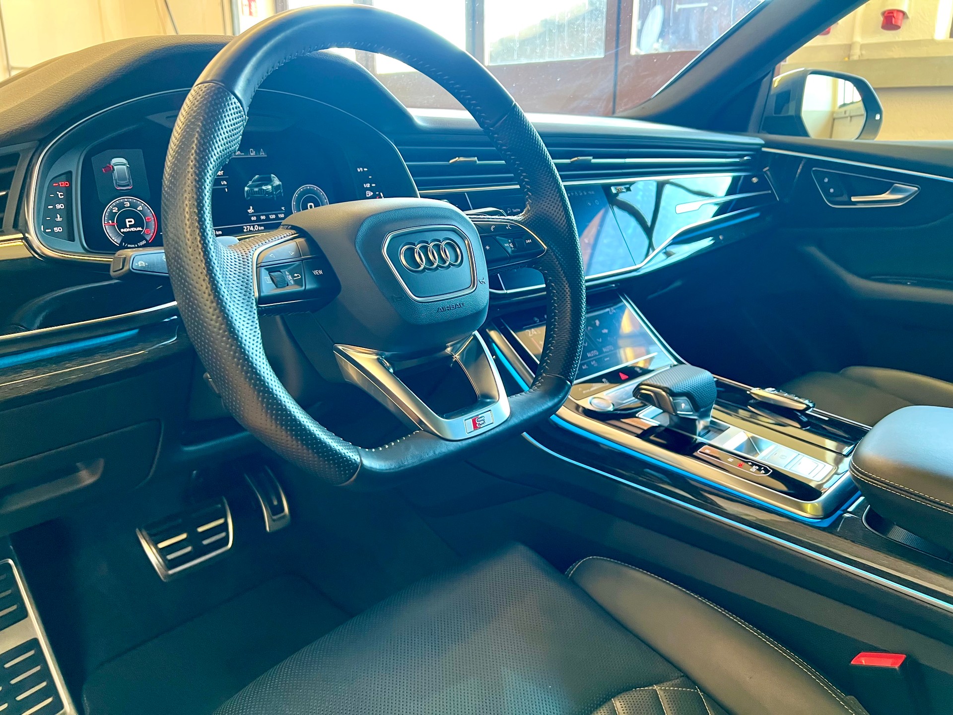 AUDI Q8 50 TDI S-Line quattro tiptronic-image-15