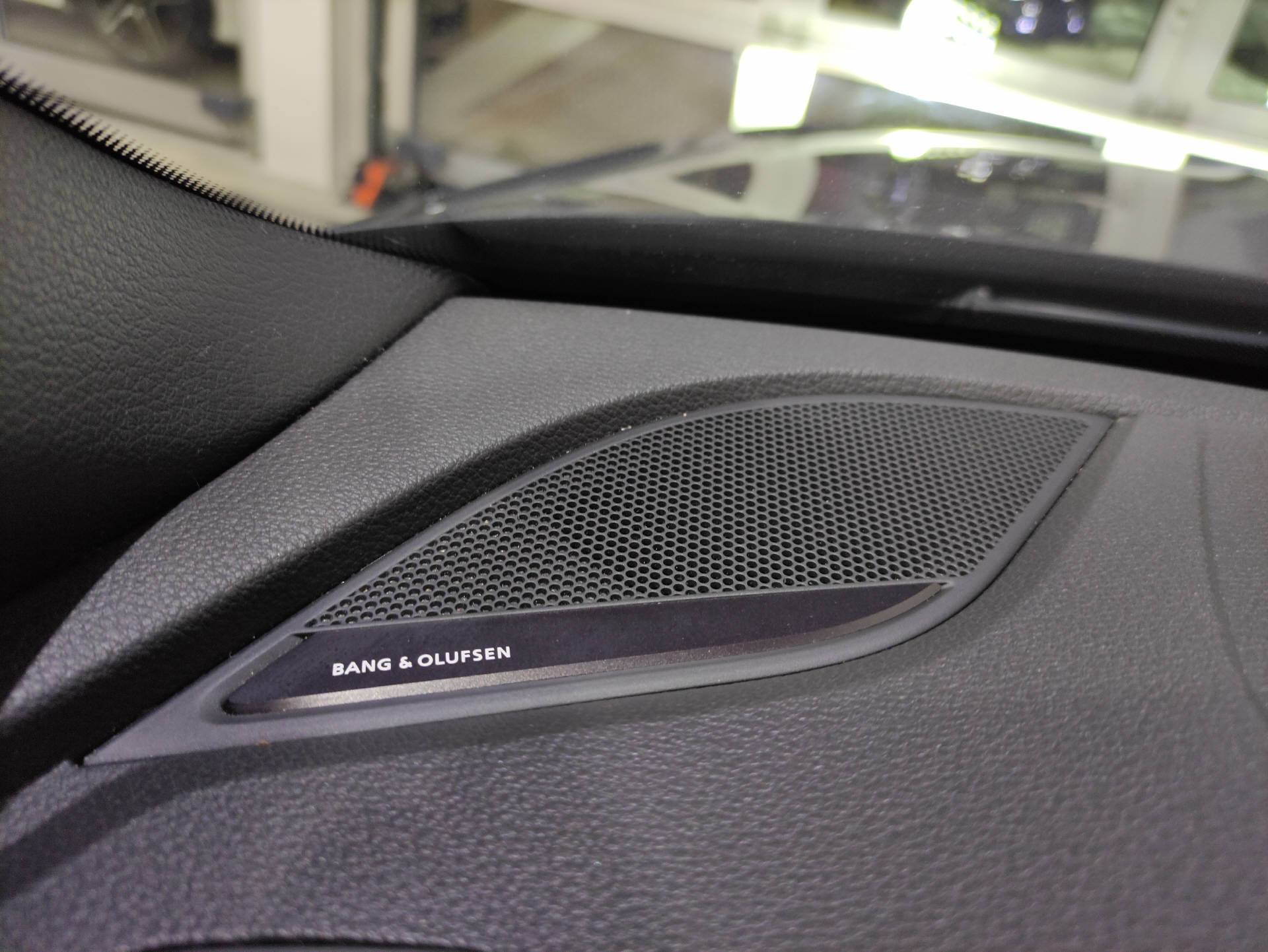 AUDI S5 Cabriolet 3.0 V6 TFSI quattro T-Tronic-image-6