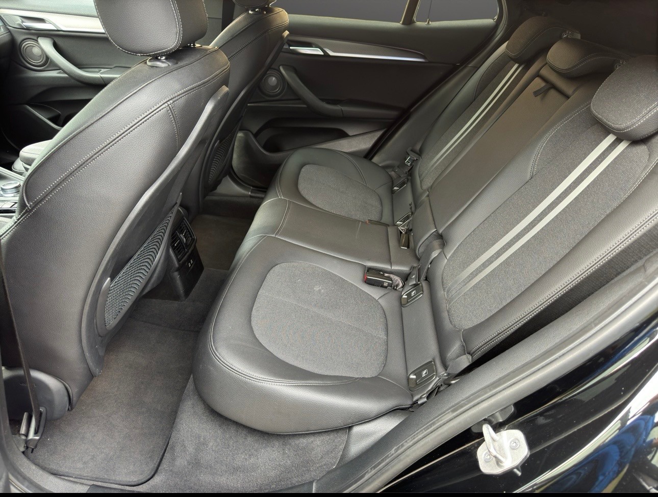 BMW X2 xDrive 25e M Sport Steptronic-image-11