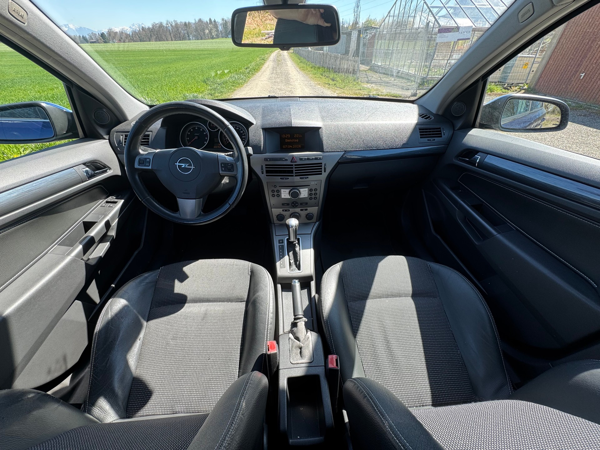 OPEL Astra 1.8i 16V Cosmo Automatgetriebe-image-11