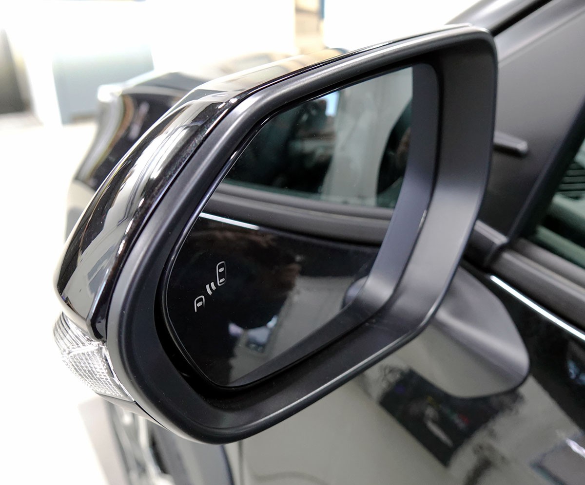 TOYOTA Yaris Cross 1.5 Premium 2WD e-CVT MY 2026-image-14