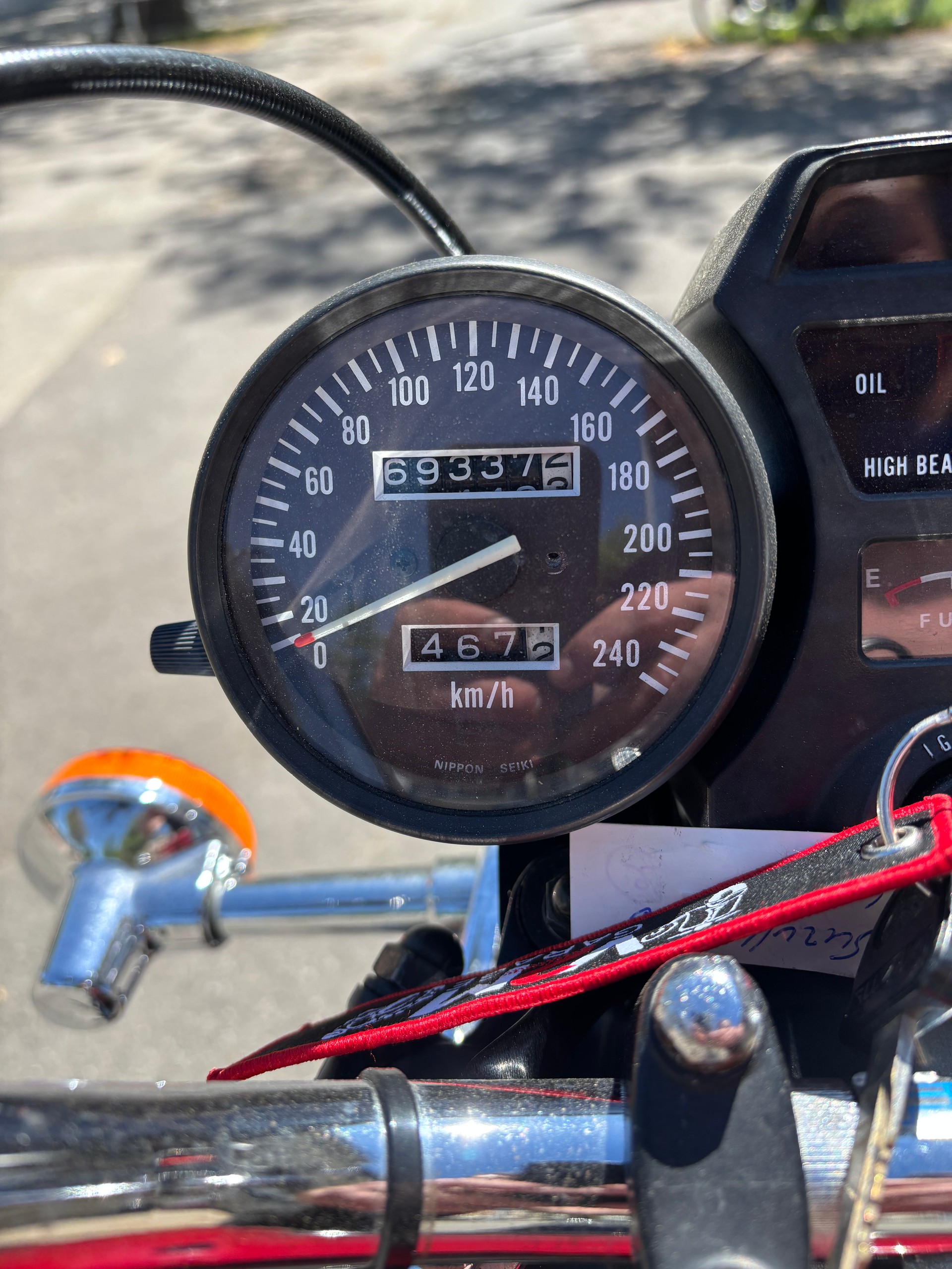 SUZUKI GSX 750-image-4