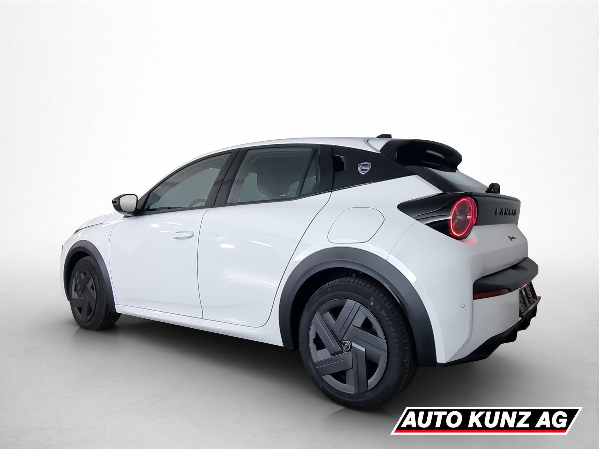 LANCIA Ypsilon Elektro 156-showroom-element-3