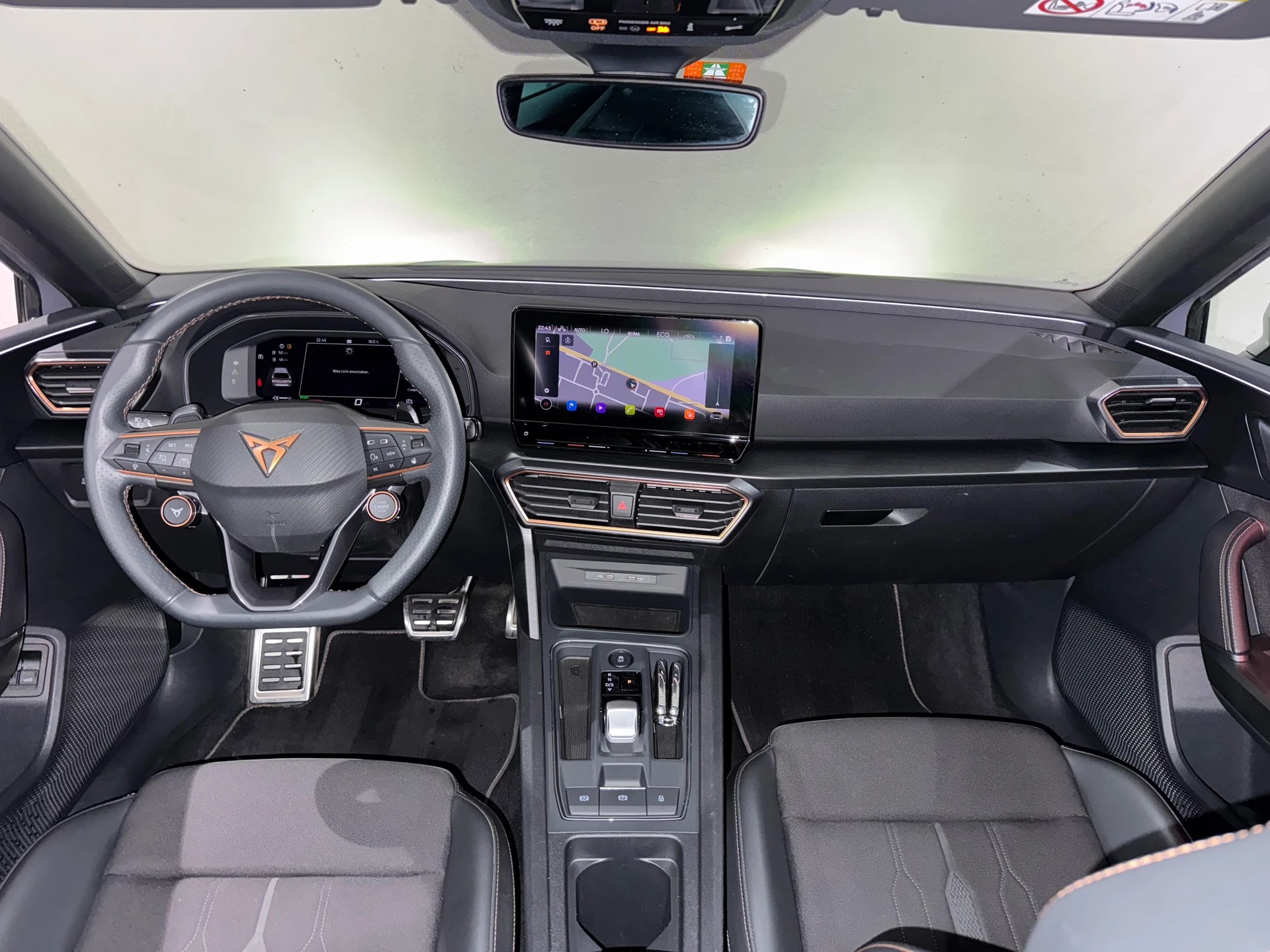 CUPRA LEON ST 1.4 e-HYBRID pHEV DSG-image-11