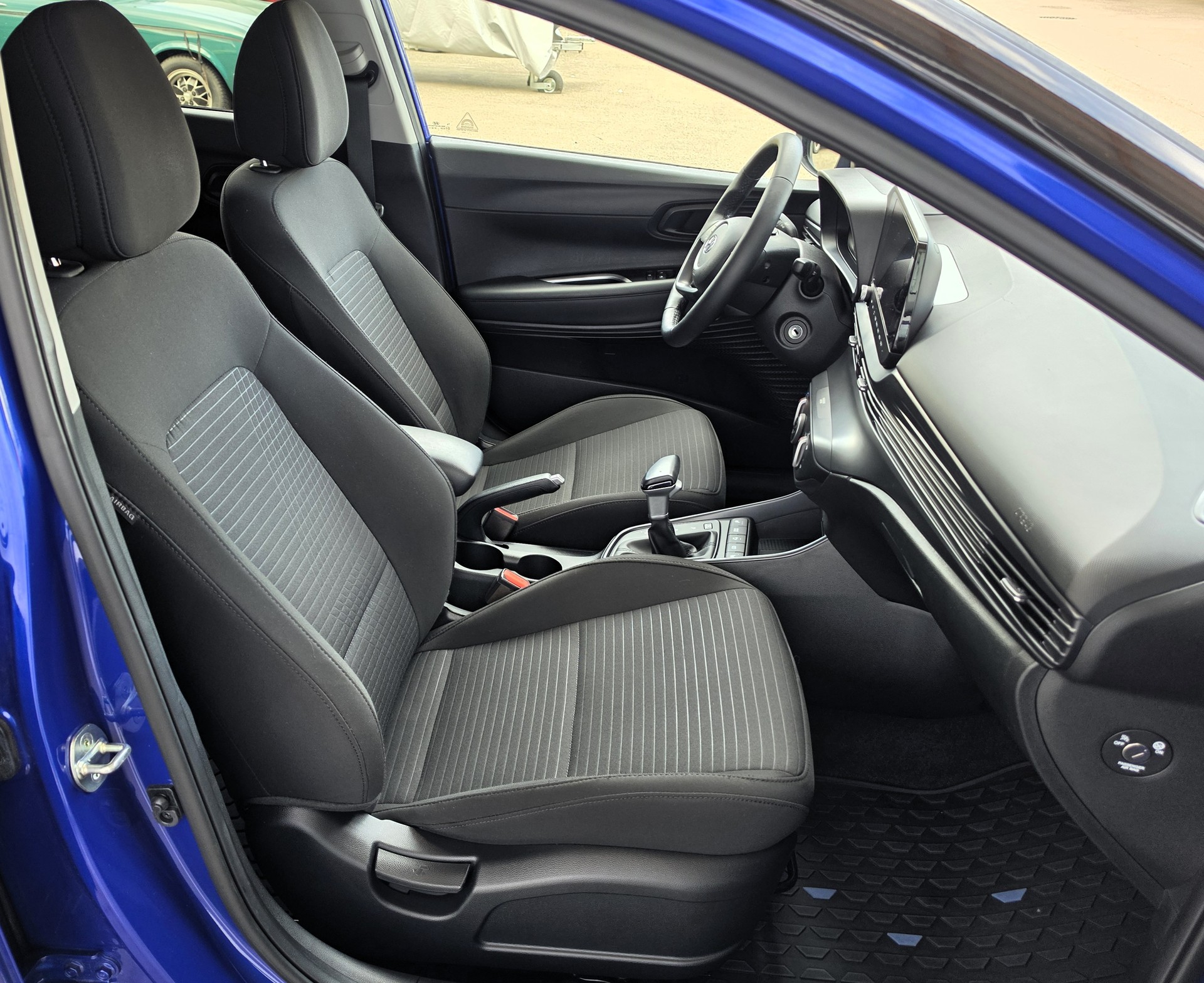 HYUNDAI i20 1.0 T-GDi Amplia DCT-image-5