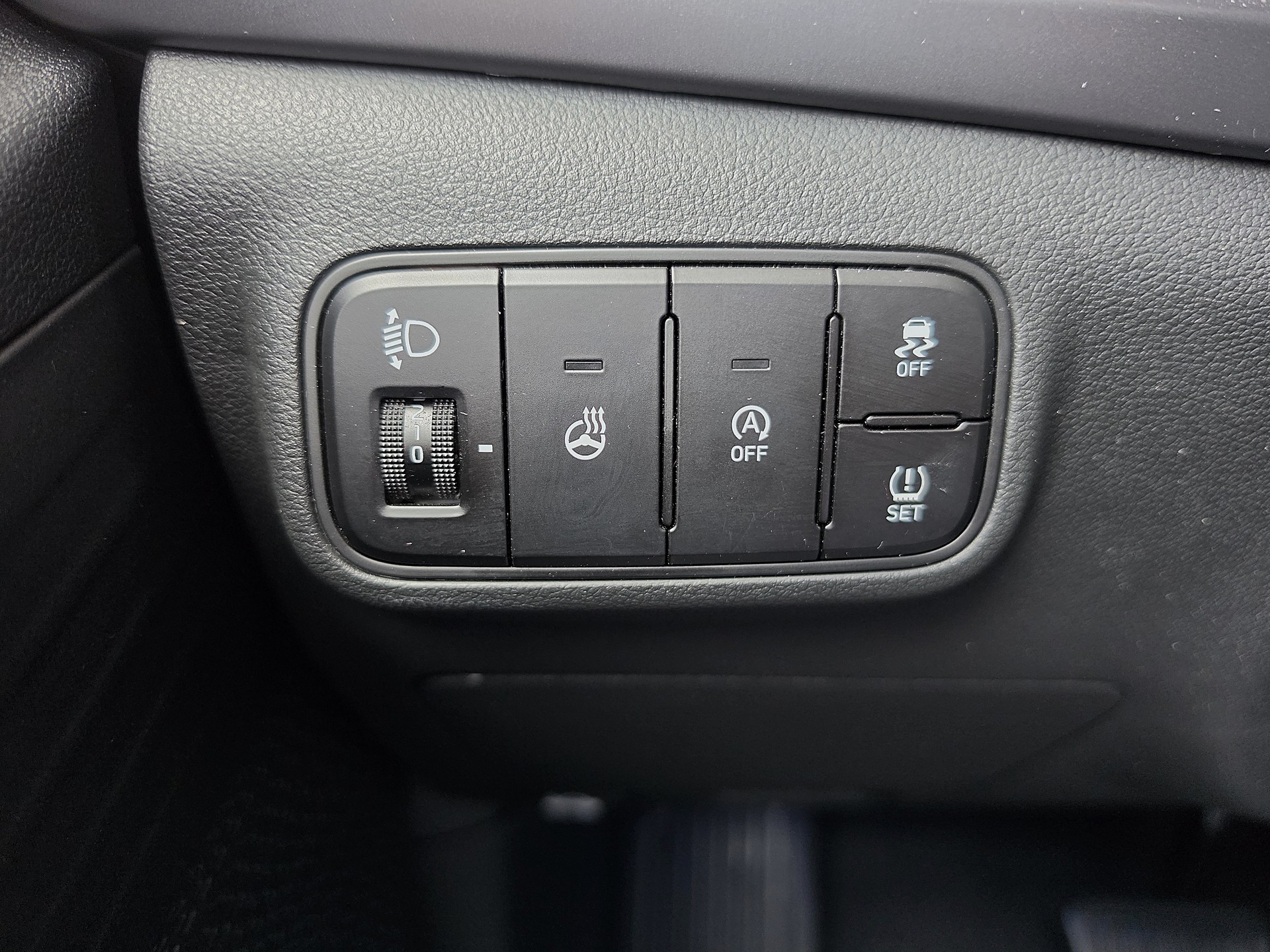 HYUNDAI i20 1.0 T-GDi Amplia DCT-image-16