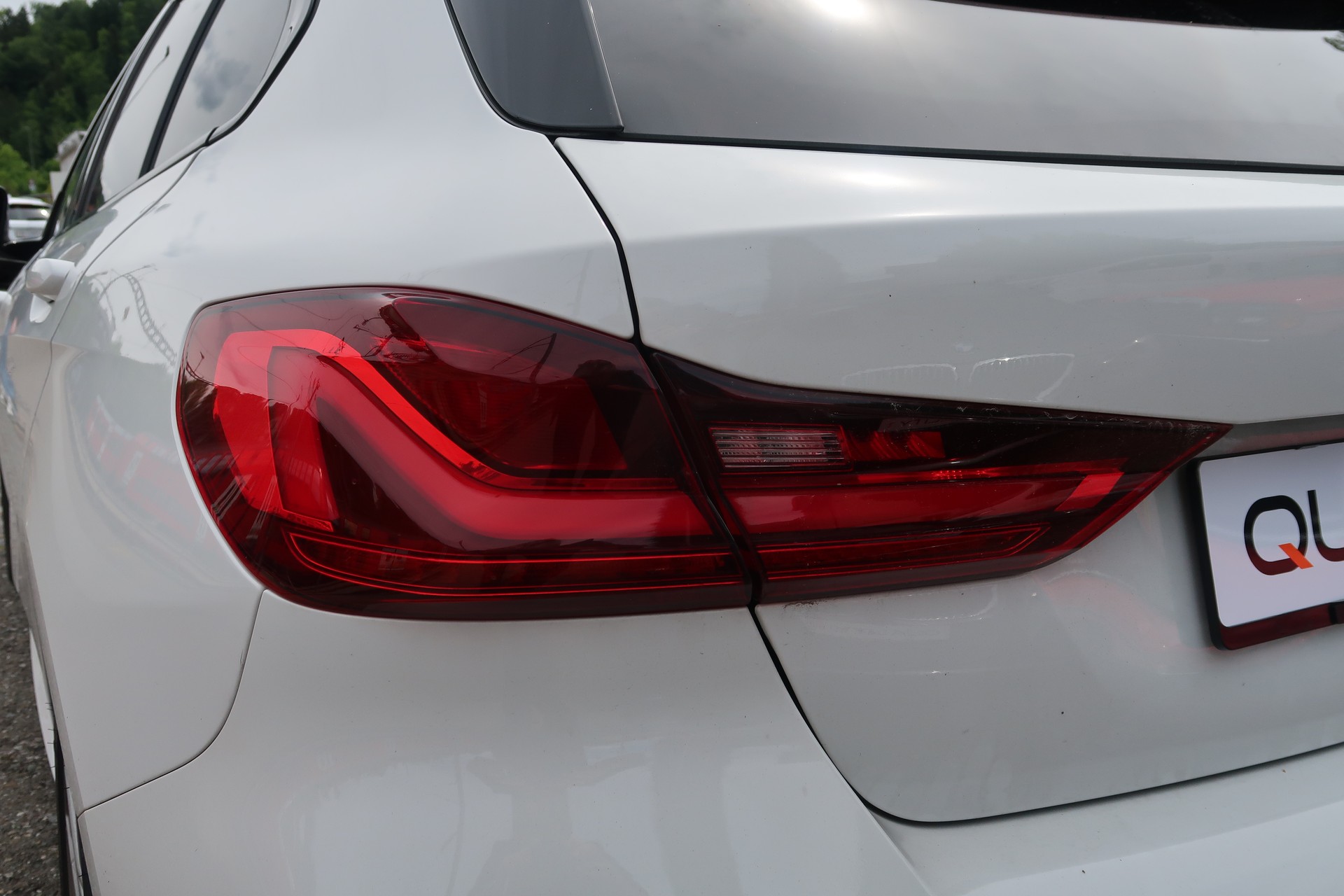 BMW 118i M Sport Steptronic-showroom-element-2