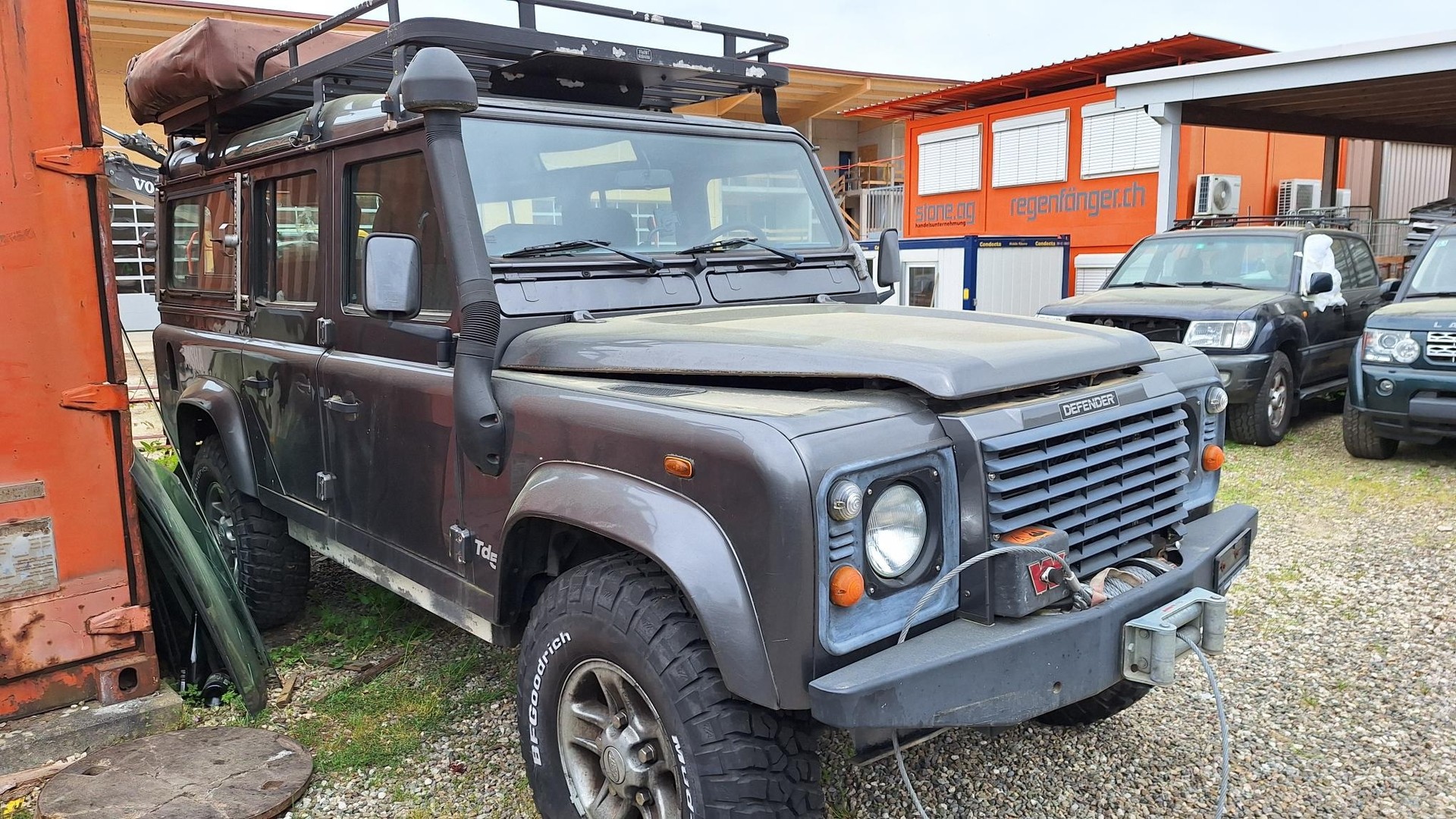 LAND ROVER Defender 110 SW 2.5 Td5-image-1