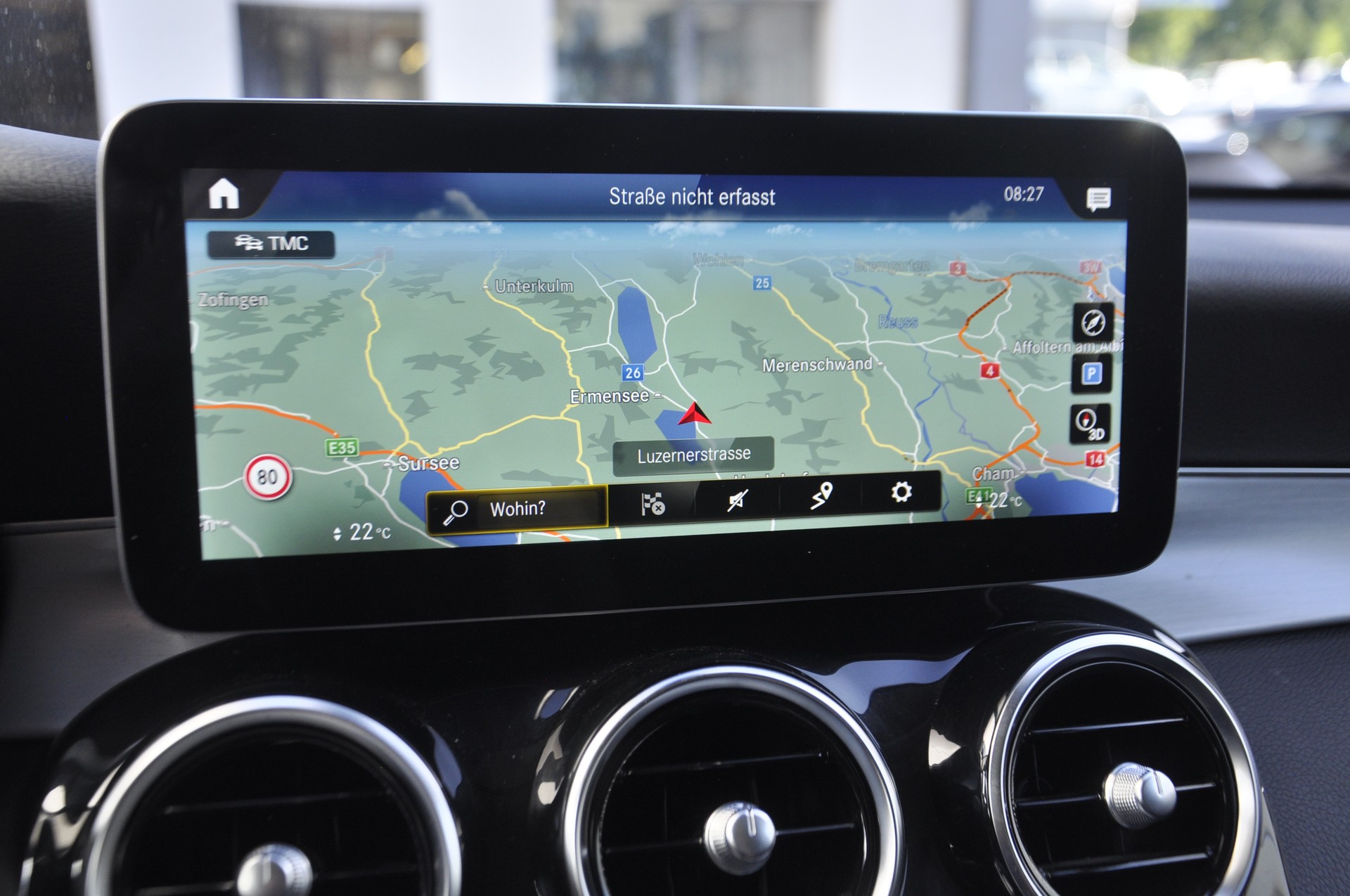 MERCEDES-BENZ GLC 300 e AMG Line 4Matic 9G-Tronic I Anhängerkupplung-image-12