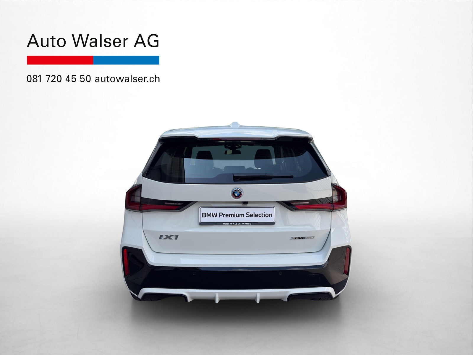 BMW iX1 30 xDrive-image-4
